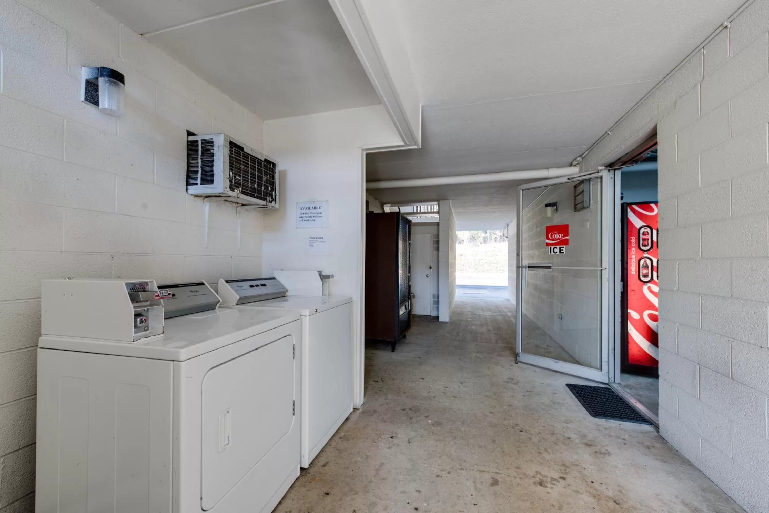 Other in Motel 6-Kingston, TN