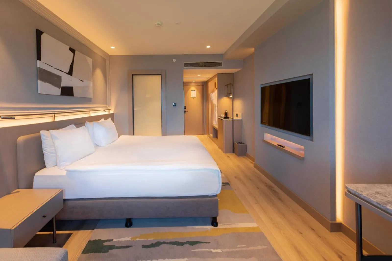 Bedroom, Bed in Kolin Hotel Spa & Convention Center