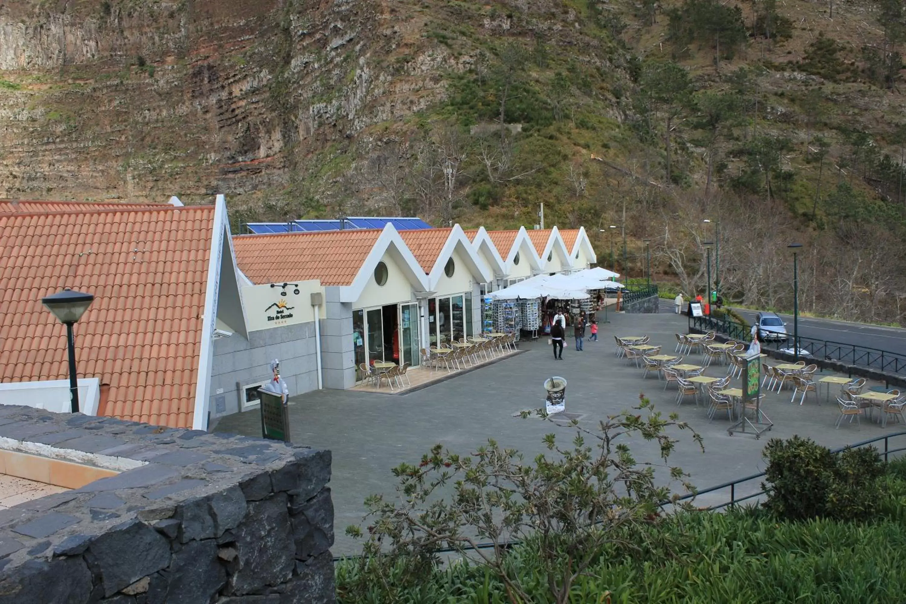 Facade/entrance in Eira do Serrado - Hotel & Spa