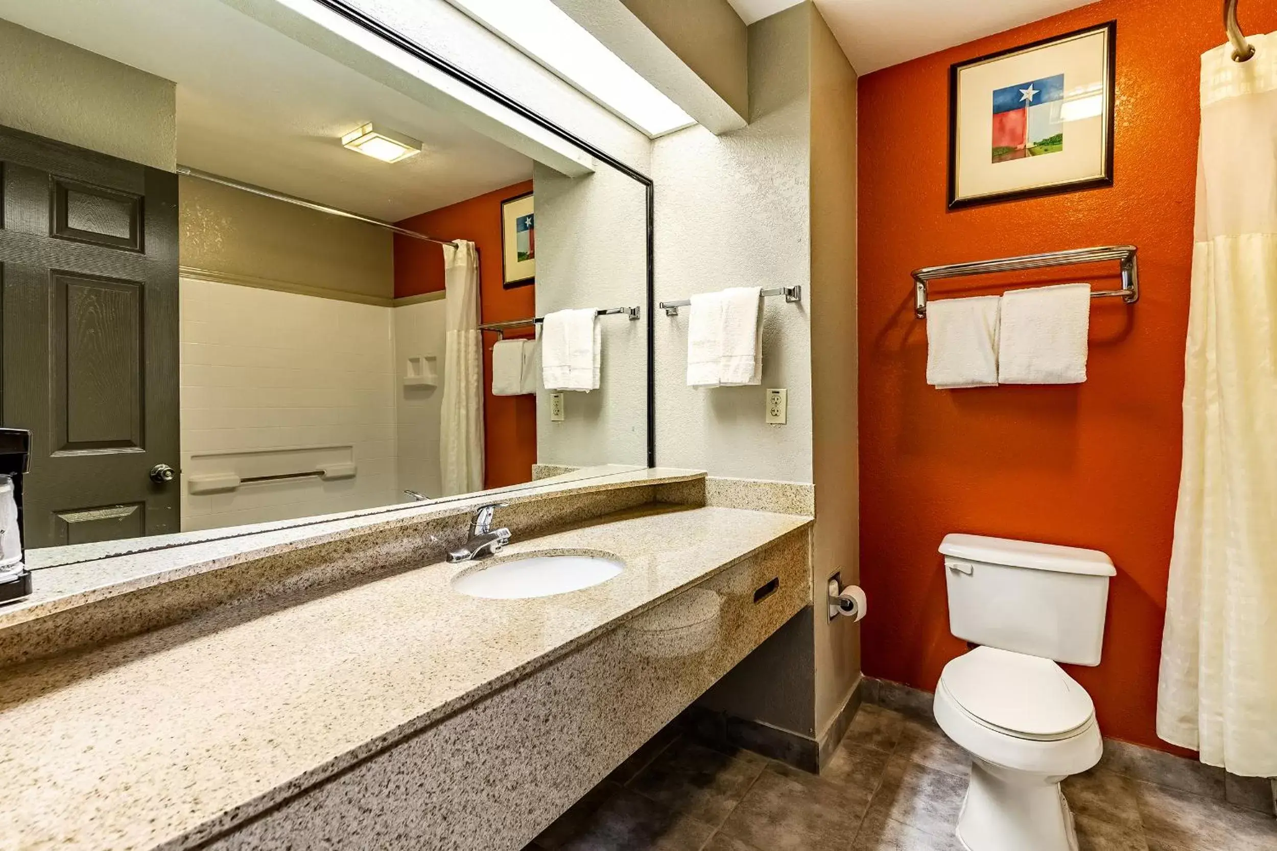 Bathroom in Americas Best Value Inn - Temple