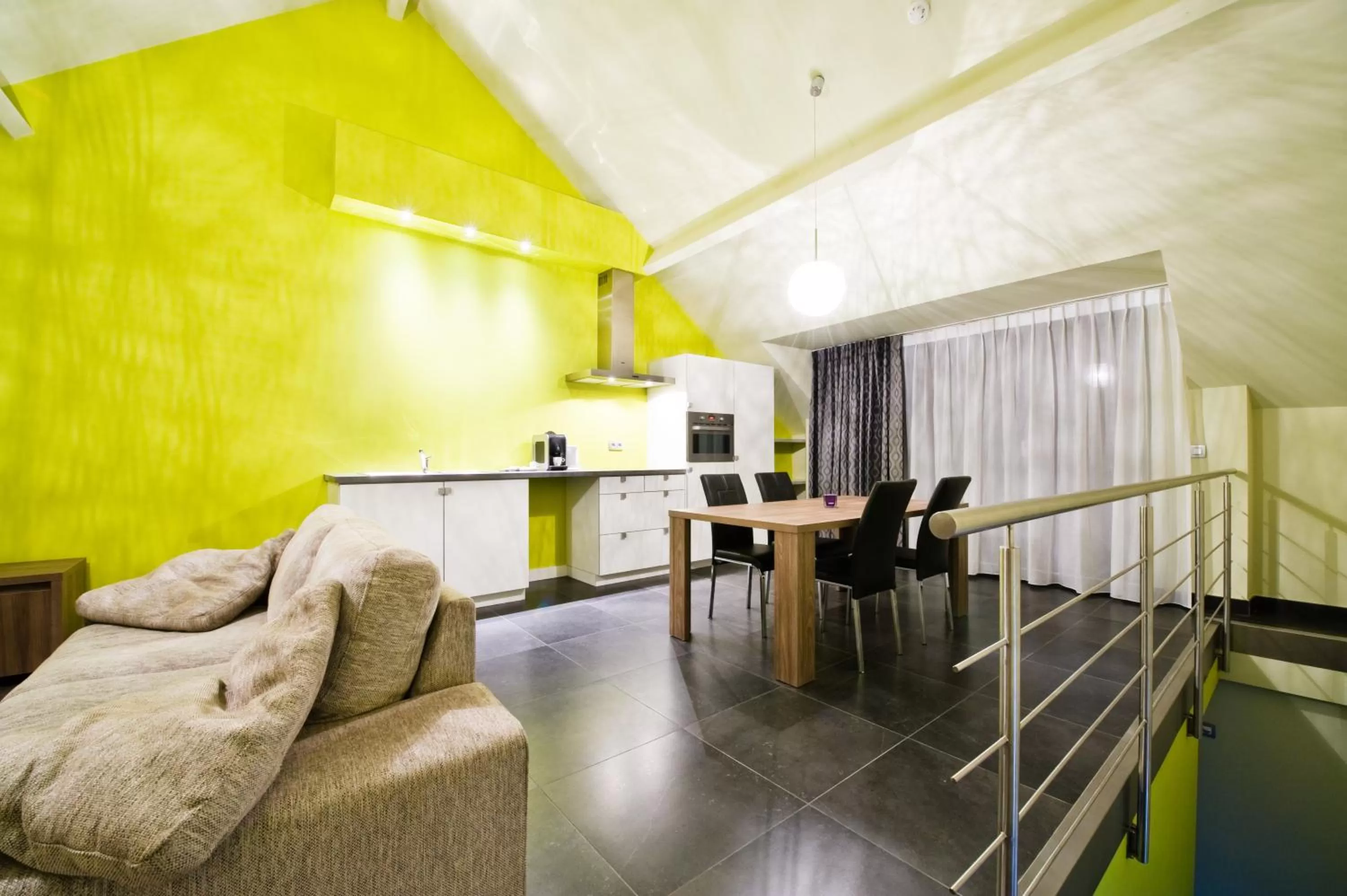 Kitchen or kitchenette in B&B Villa Curtricias