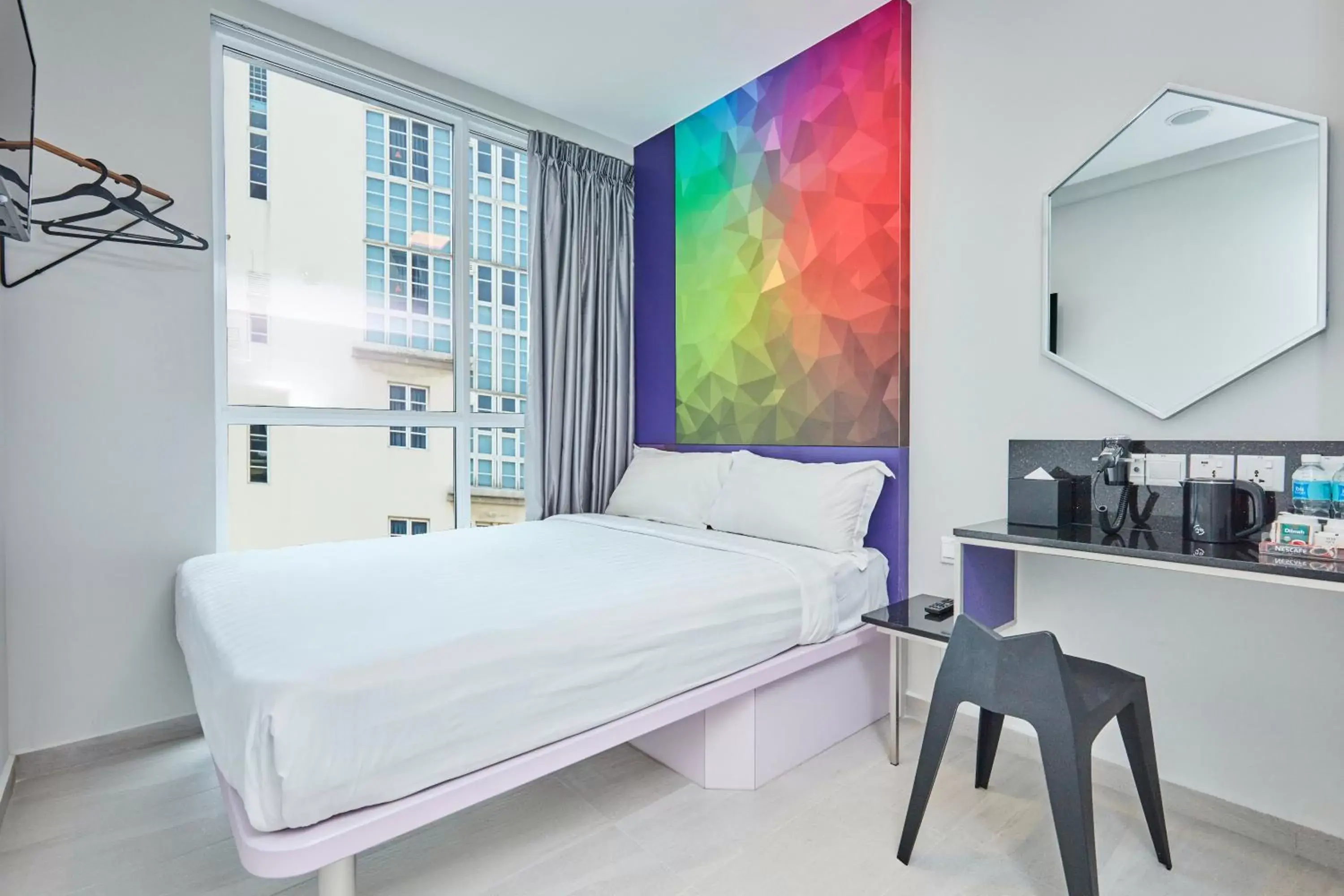 Bed in ibis budget Singapore Ametrine Bed in ibis budget Singapore Ametrine