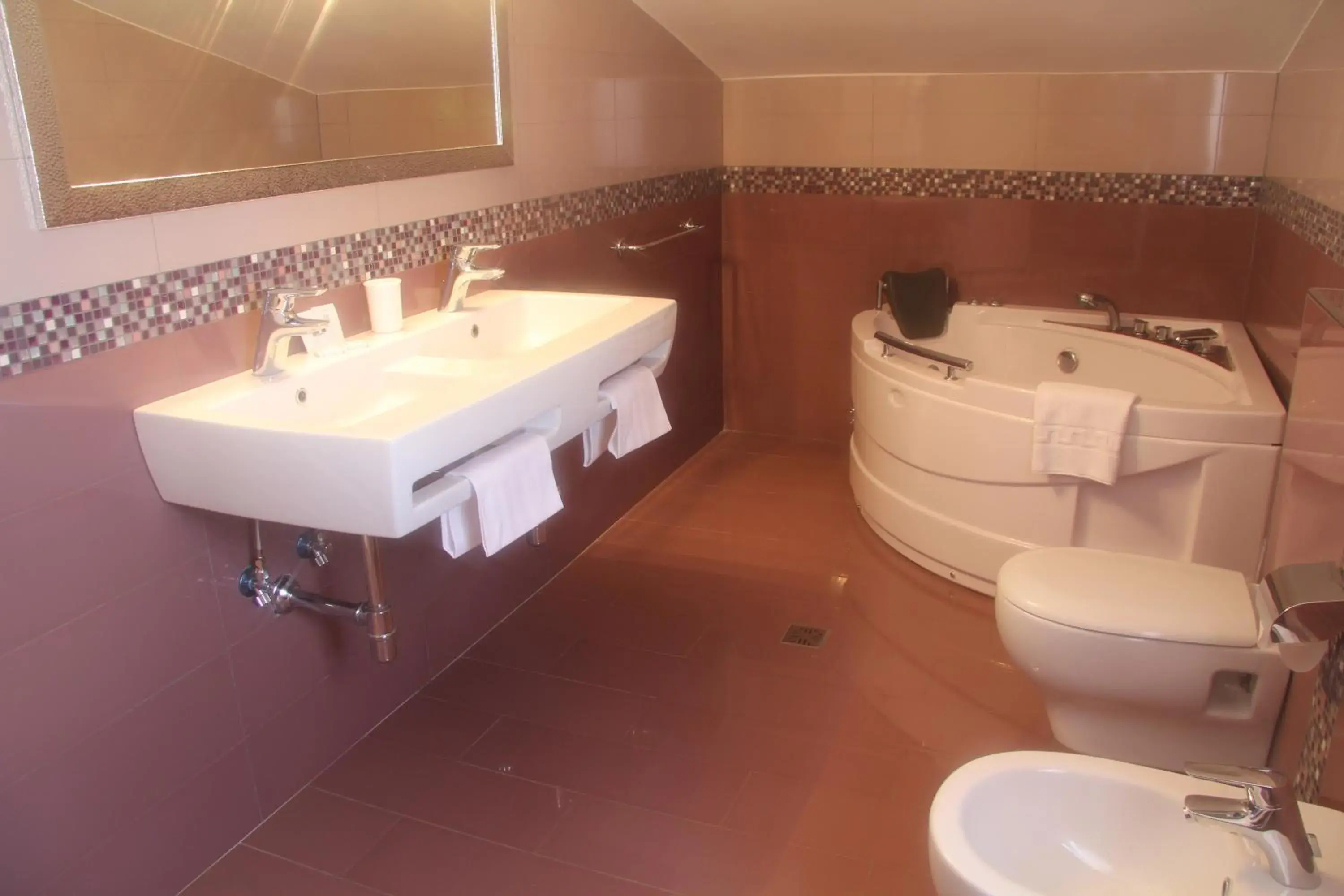 Toilet, Bathroom in Hotel Al Castello