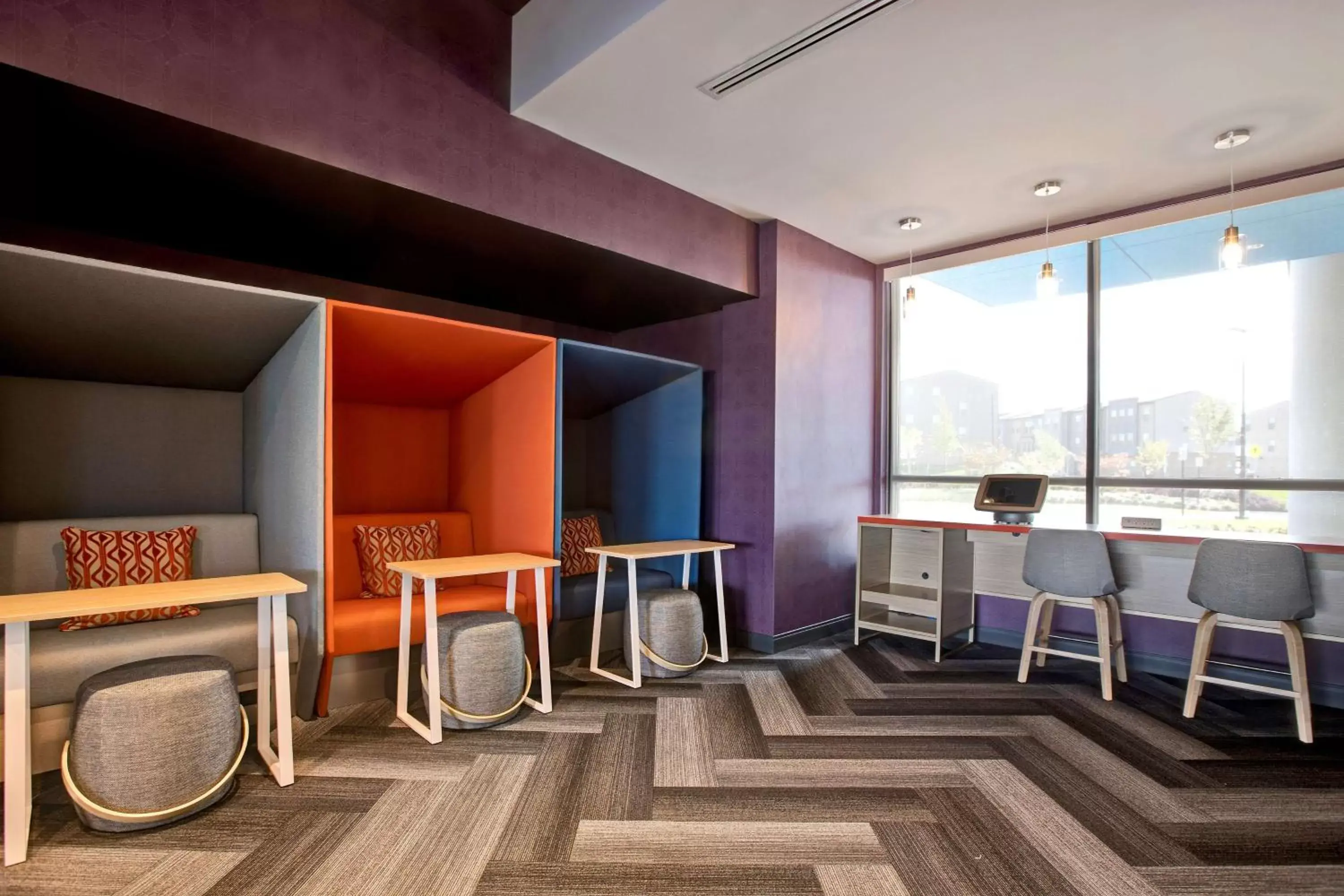 Lobby or reception, Seating Area in Tru By Hilton Manassas, Va