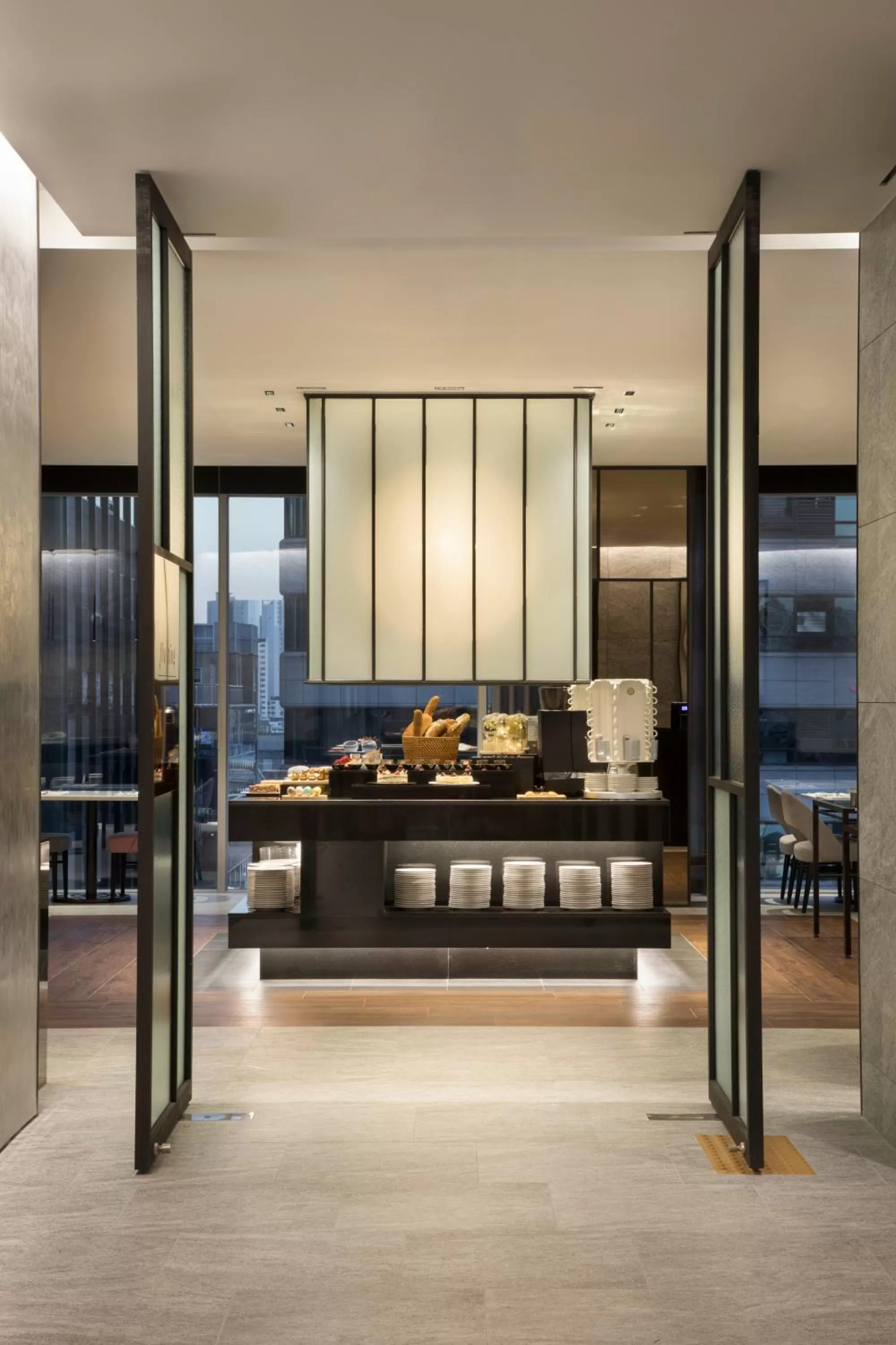 Restaurant/places to eat in L7 GANGNAM by LOTTE HOTELS