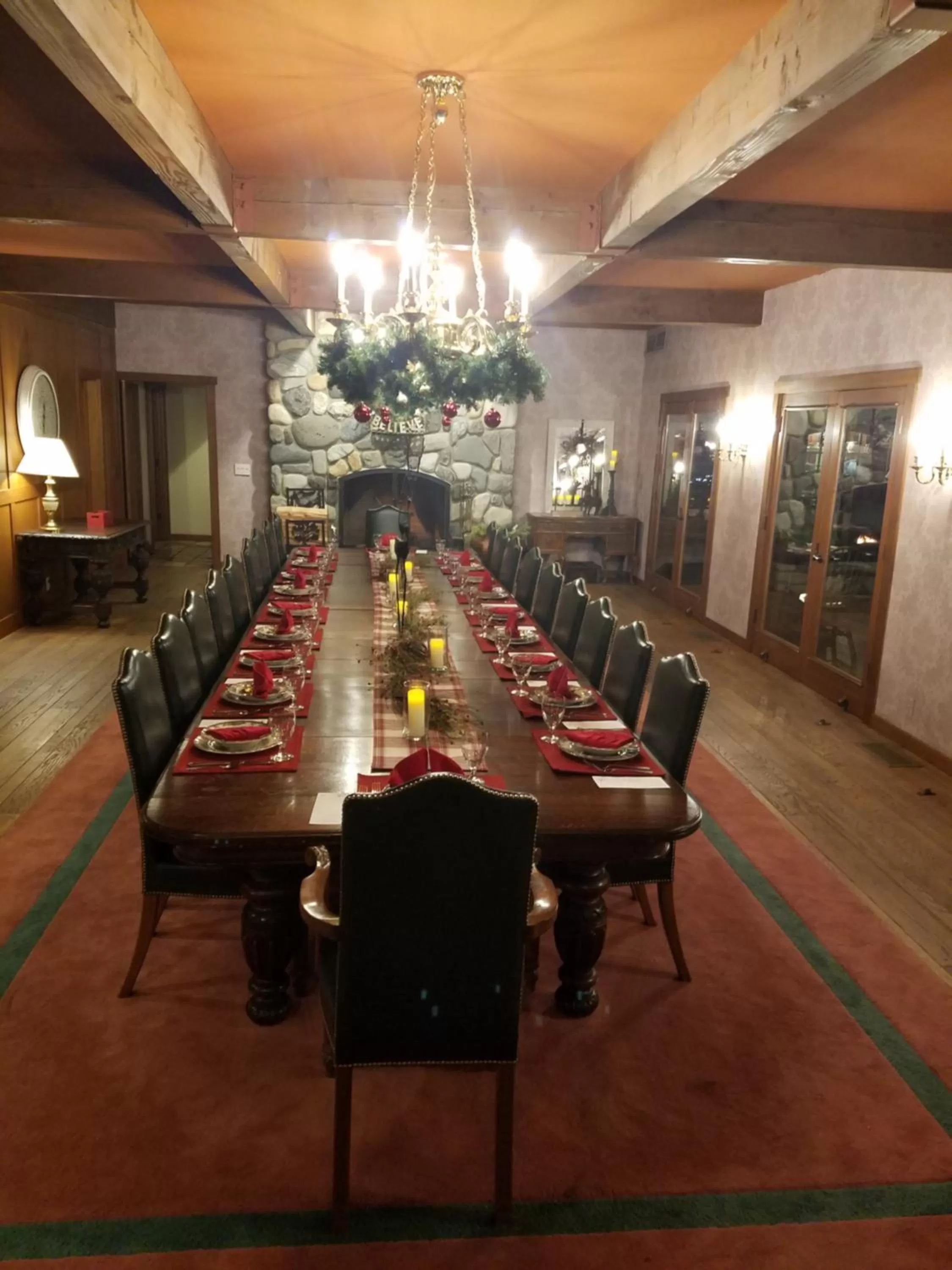 Restaurant/places to eat in Casia Lodge and Ranch