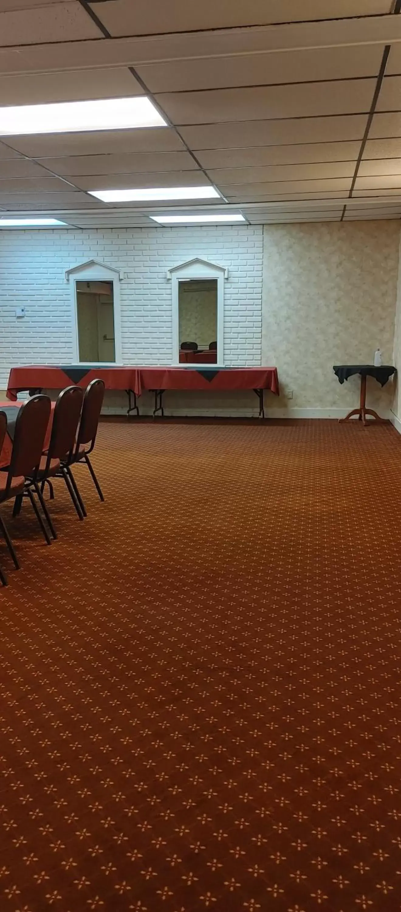 Meeting/conference room in Travelodge by Wyndham Amherst