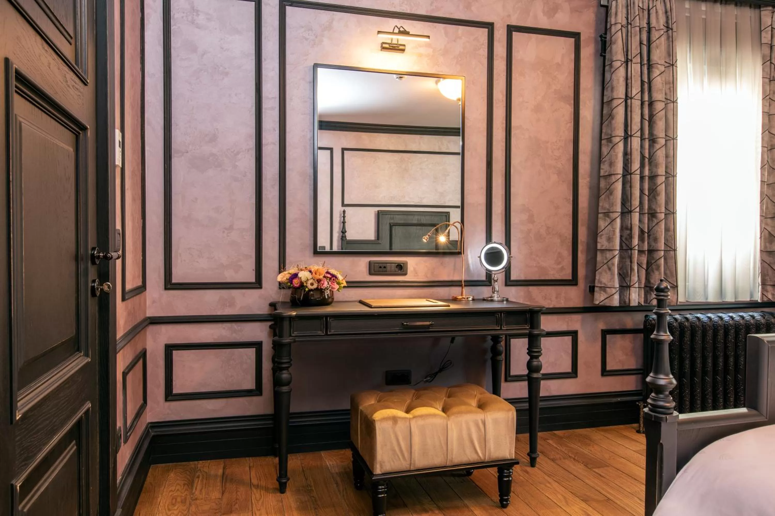 Decorative detail in AJWA Sultanahmet - Preferred Hotels LVX Collection