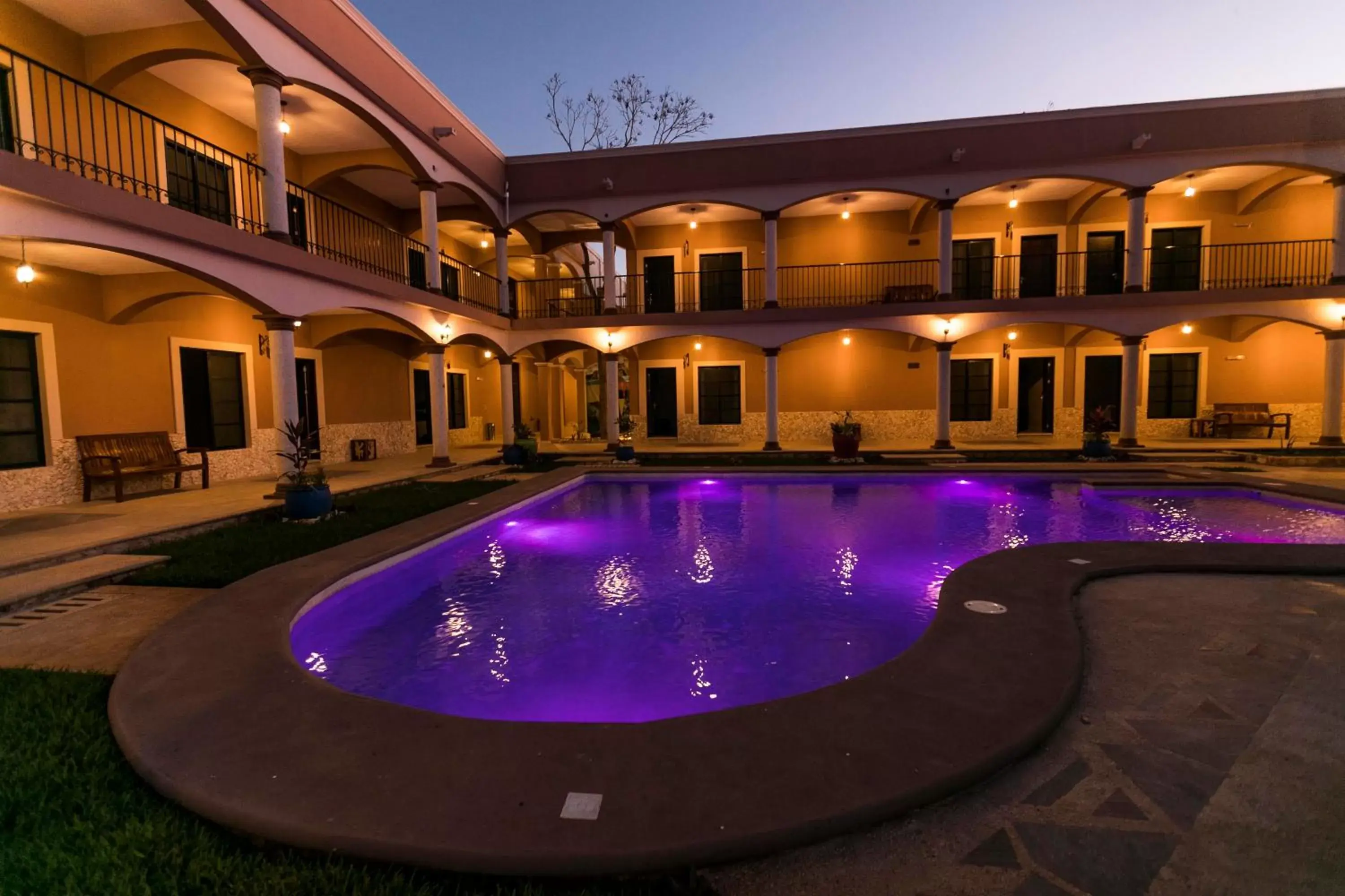 Swimming pool, Property Building in Los Frailes Hotel Boutique