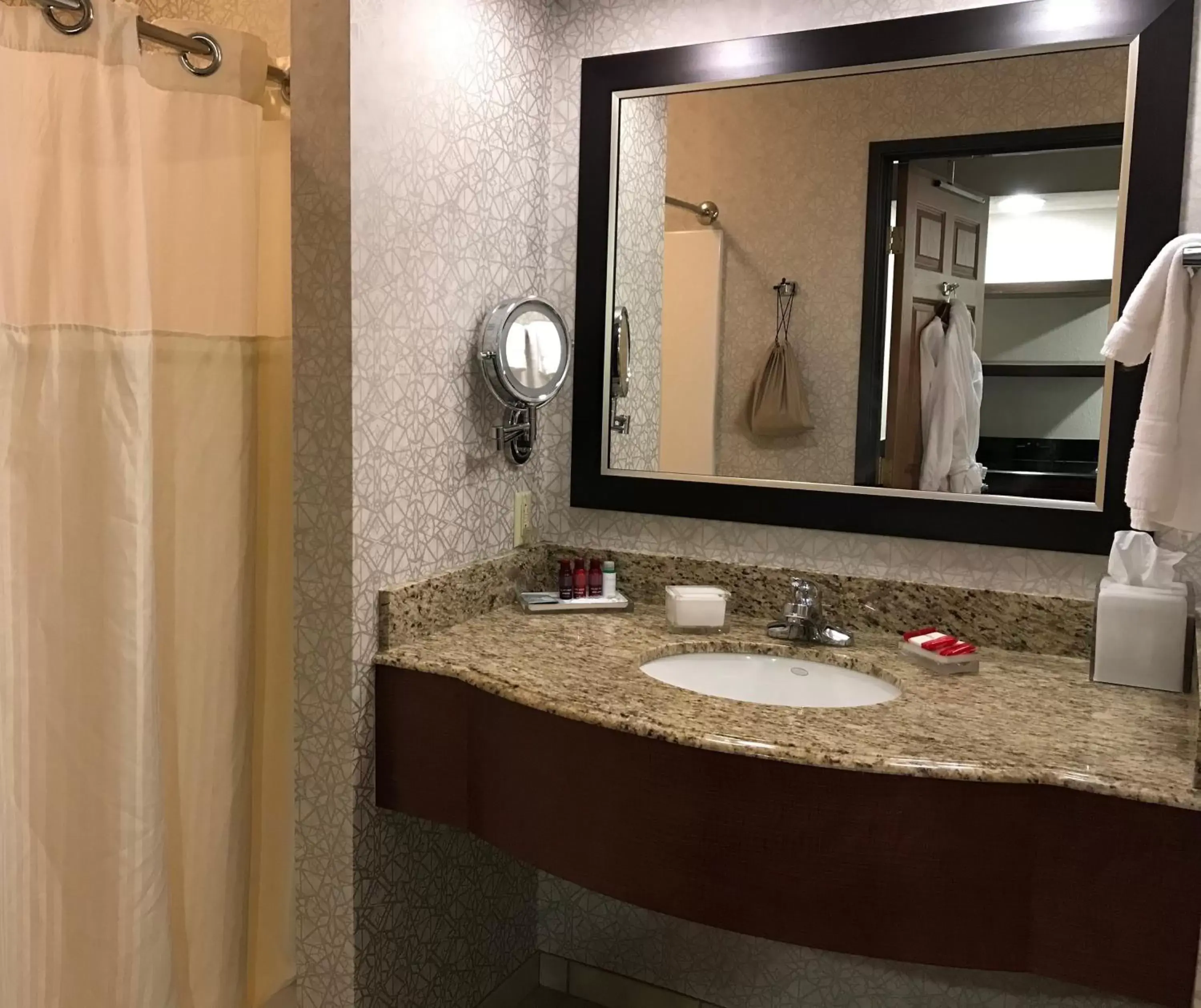 Bathroom in Best Western Premier Bridgewood Hotel Resort