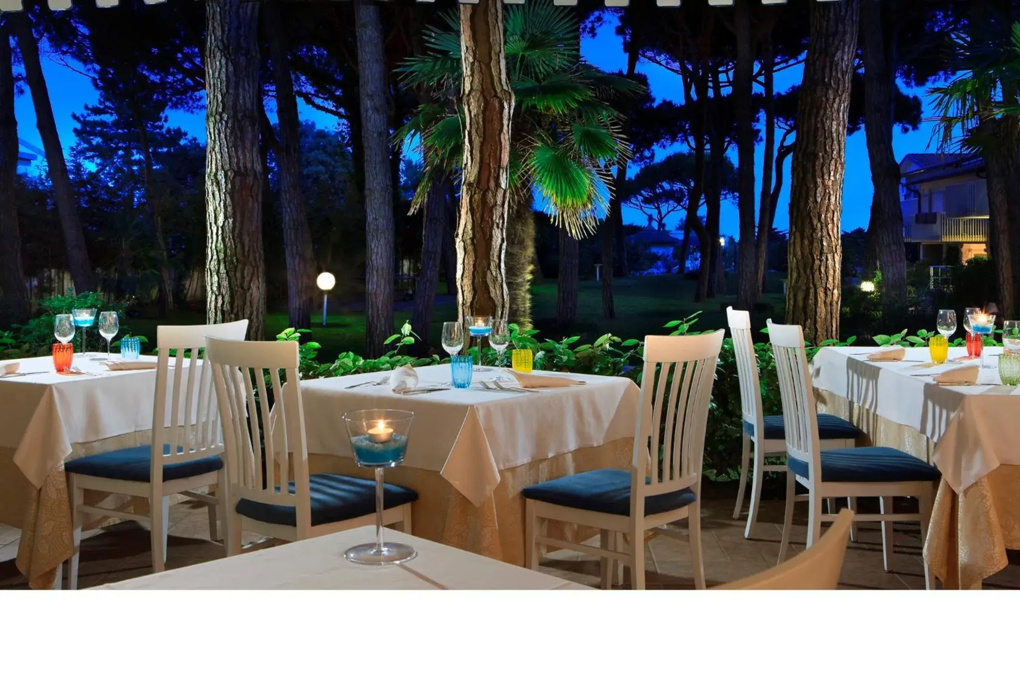Meals, Restaurant/Places to Eat in Hotel Gallia & Resort