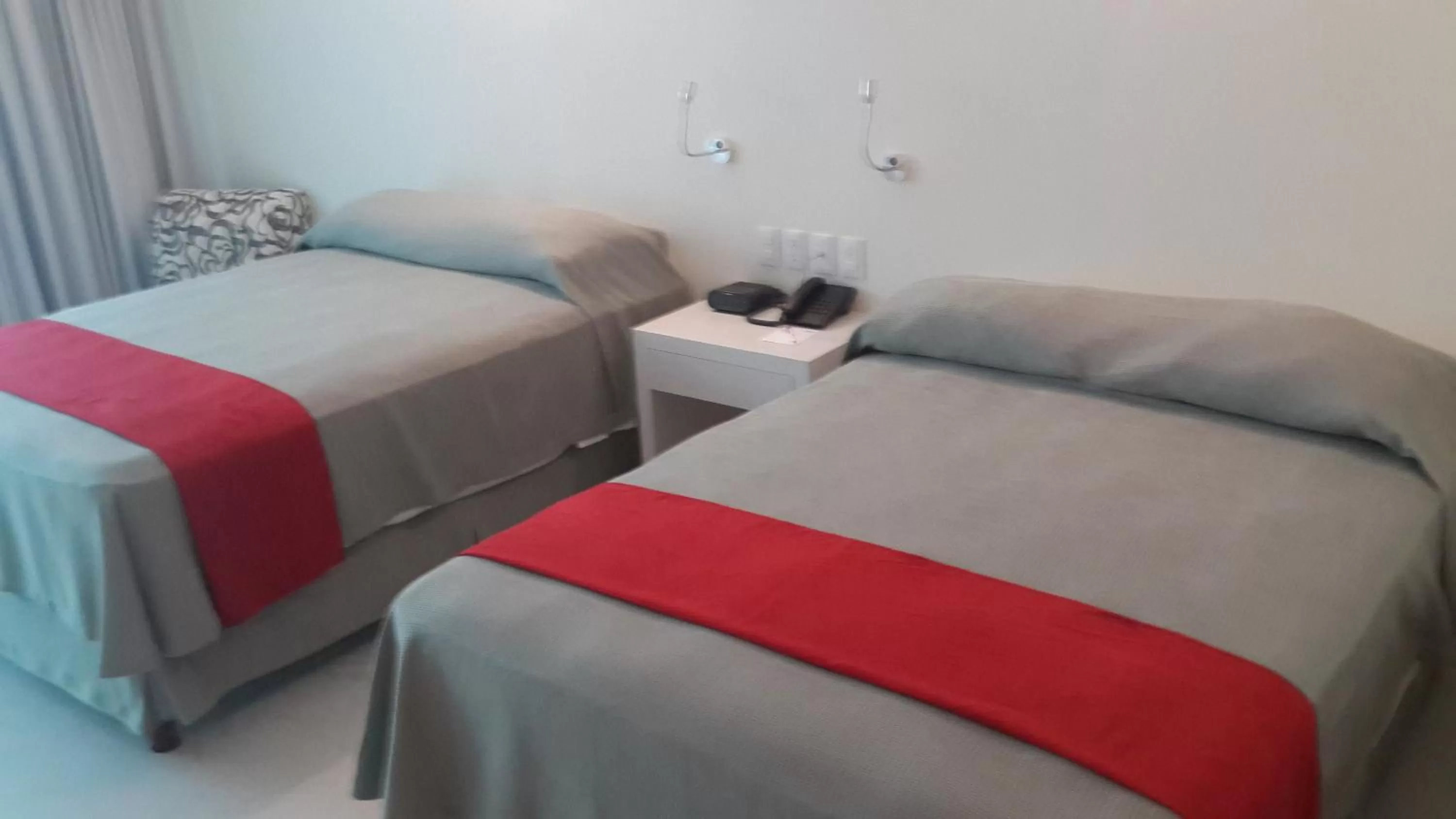 Bedroom, Bed in We Hotel Acapulco