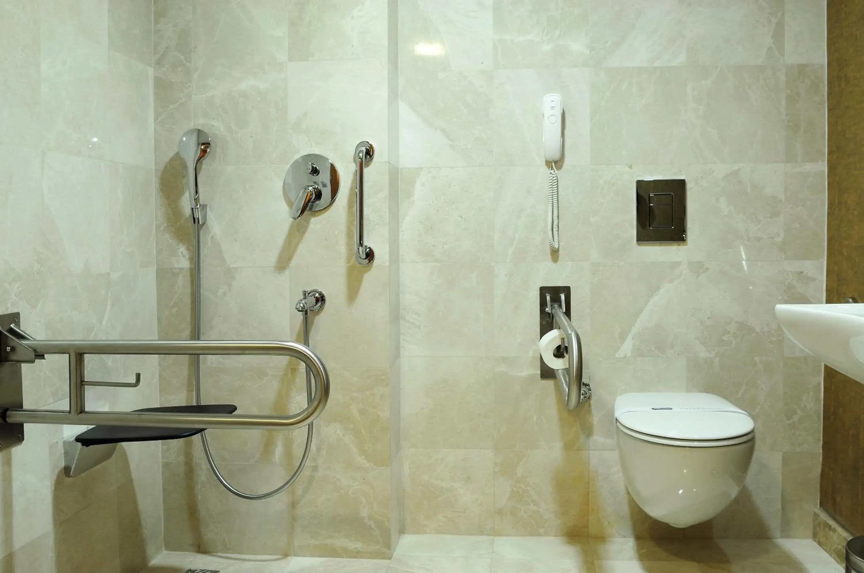 Bathroom in Demora Hotel