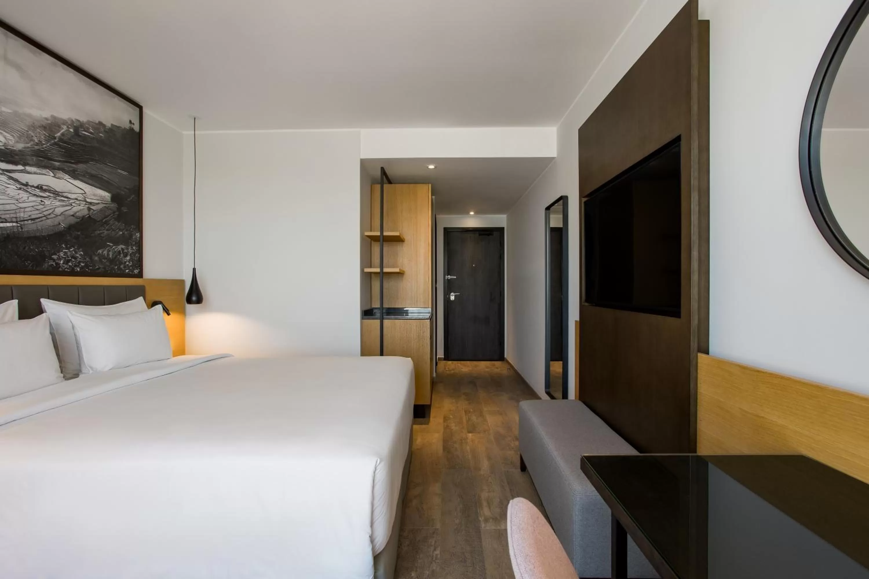 Photo of the whole room, Bed in Radisson Blu Hotel Antananarivo Waterfront