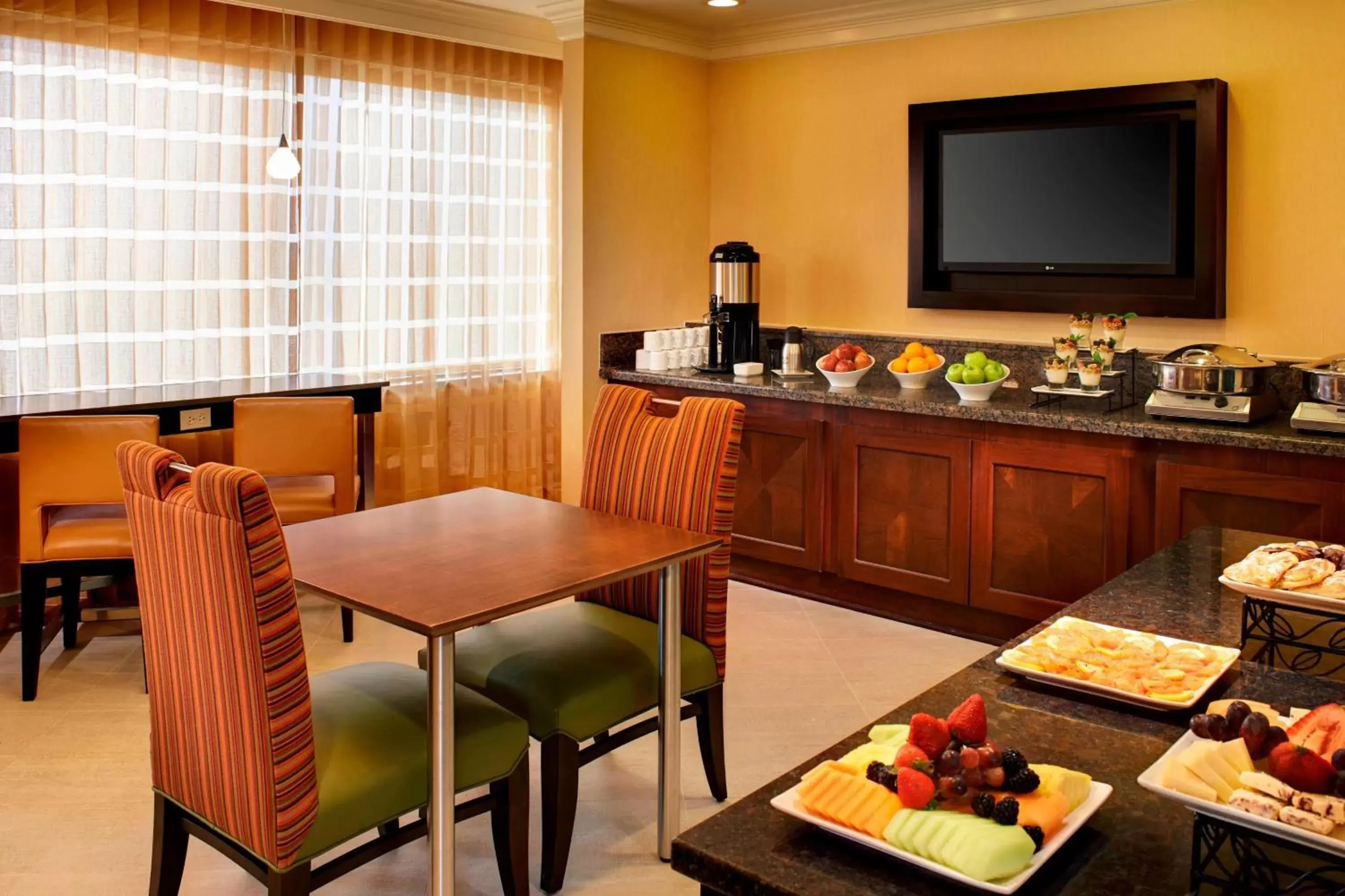 Lounge or bar, Restaurant/Places to Eat in Marriott Columbia