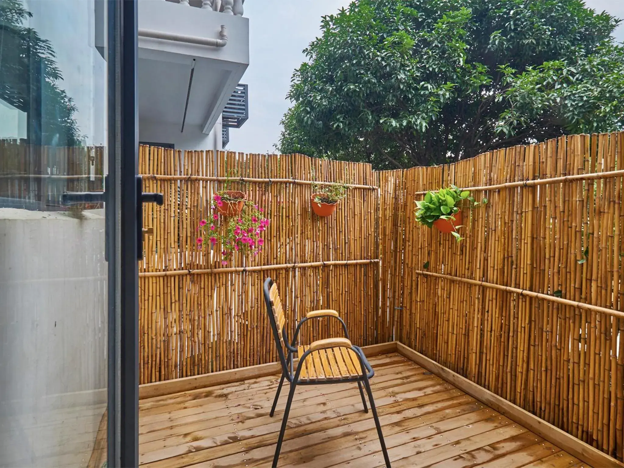 Balcony/Terrace, Patio/Outdoor Area in Hangzhou Yueshang Yunshe Boutique Hostel