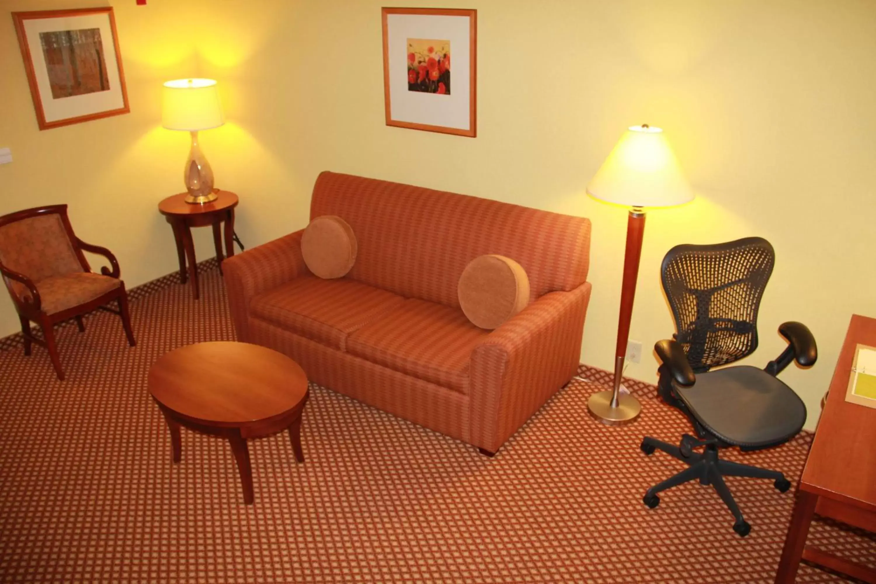 Bedroom, Seating Area in Hilton Garden Inn Houston West Katy