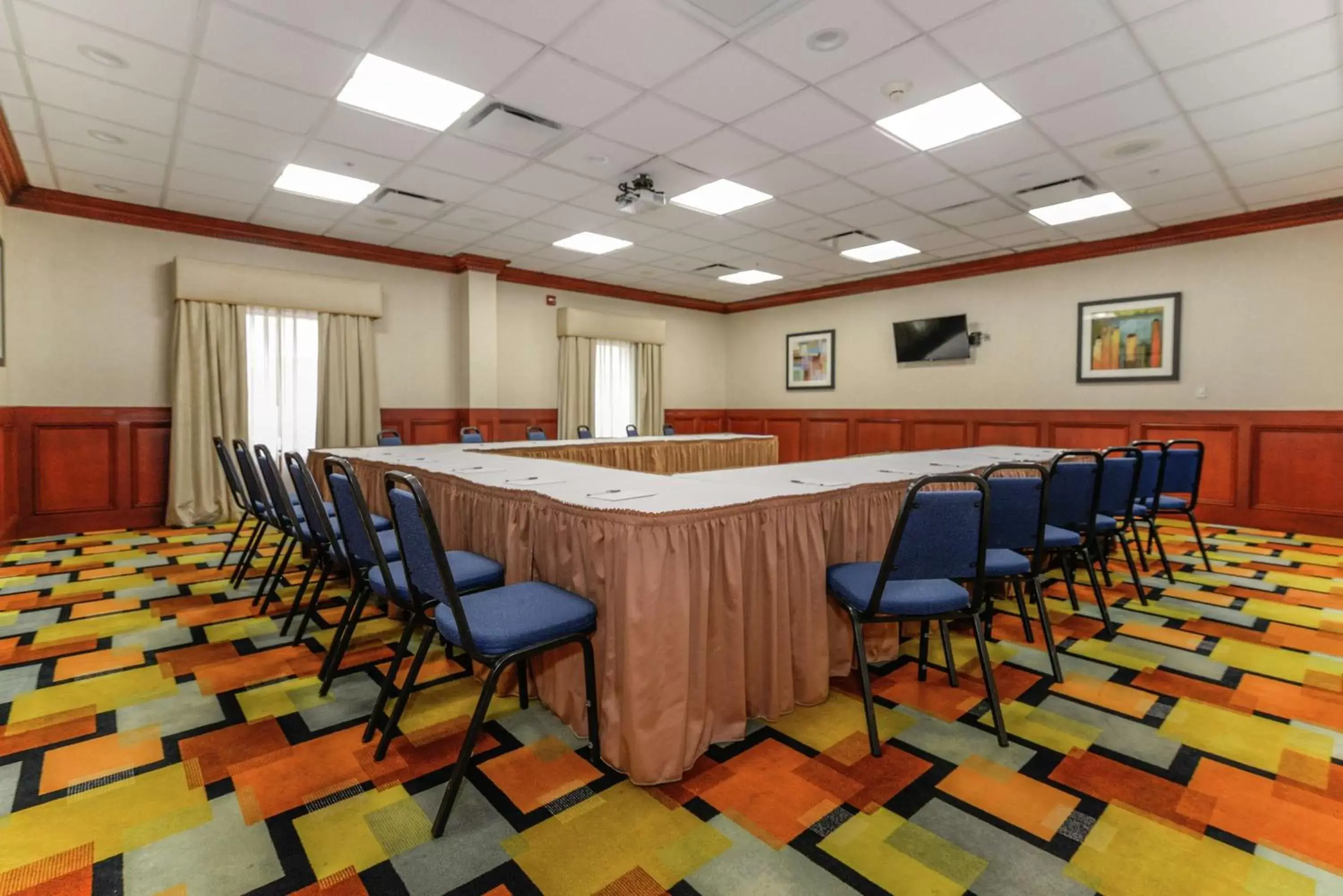 Meeting/conference room in Hampton Inn & Suites Detroit/Chesterfield