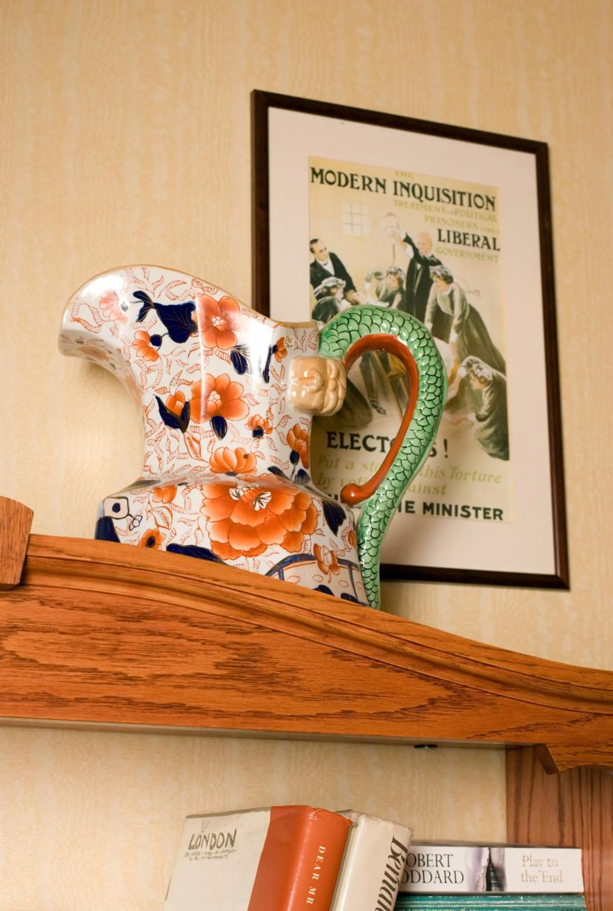 Decorative detail in Shakespeare Boutique Hotel