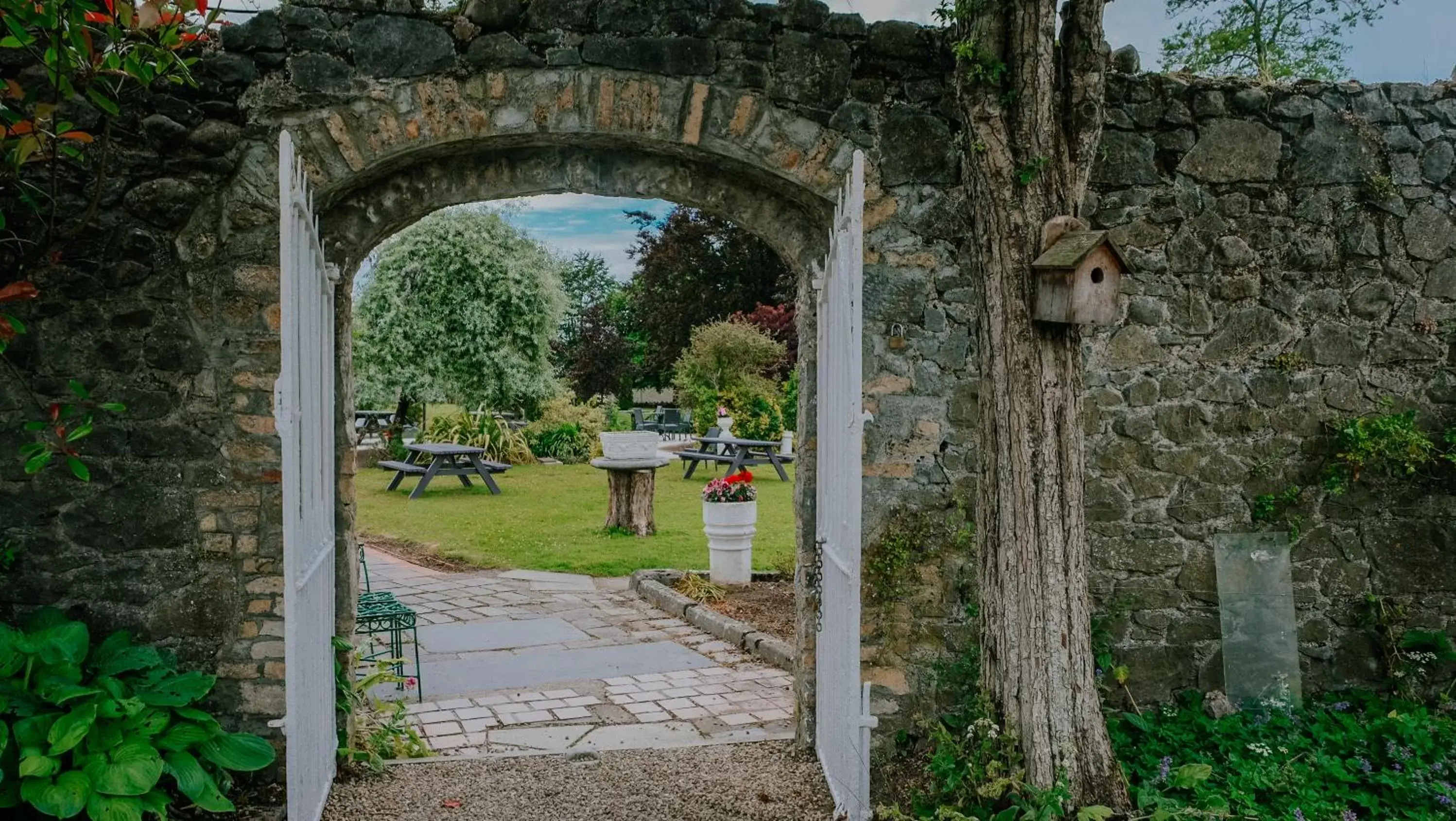 Garden in County Arms Hotel Birr