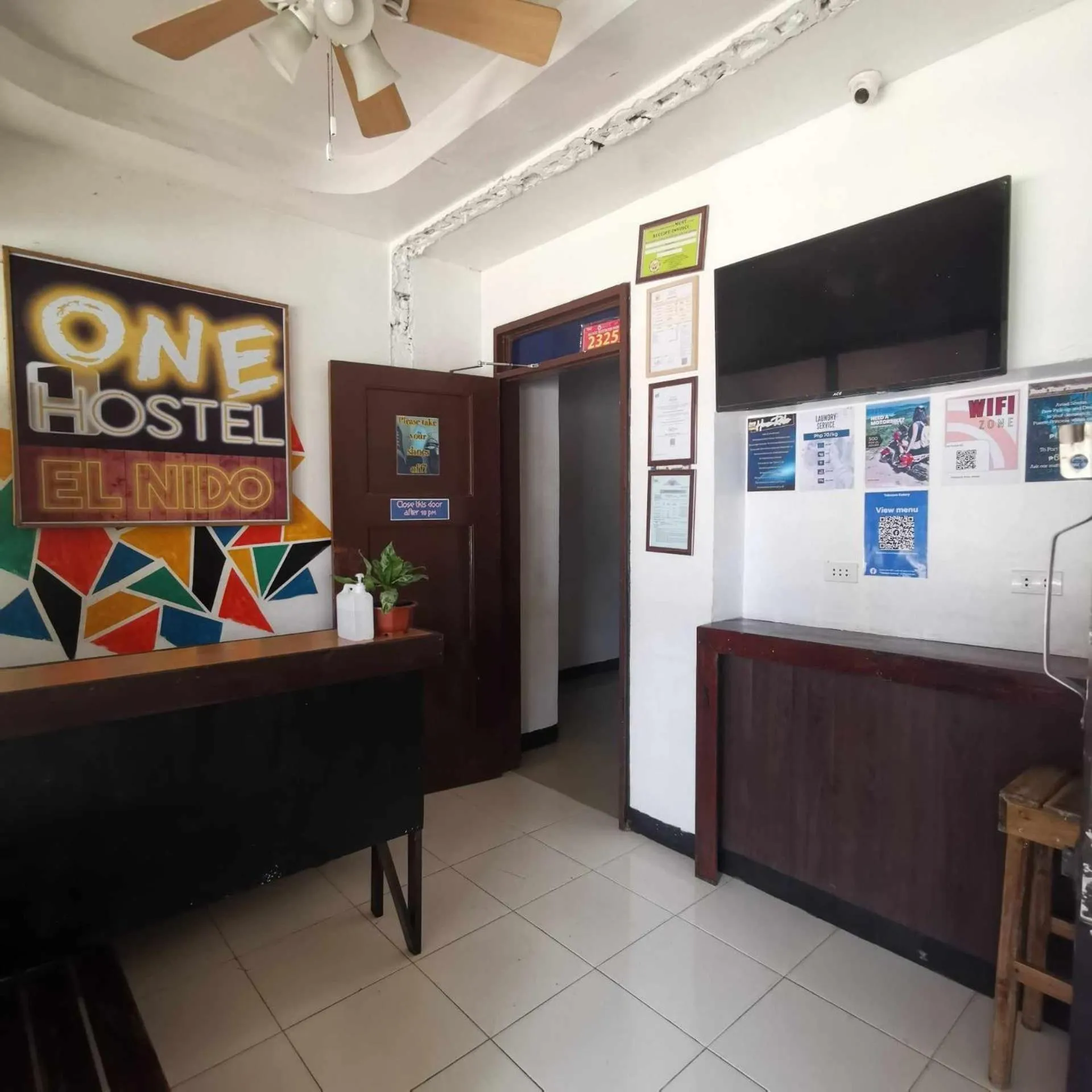 Lobby or reception in One Hostel - El Nido