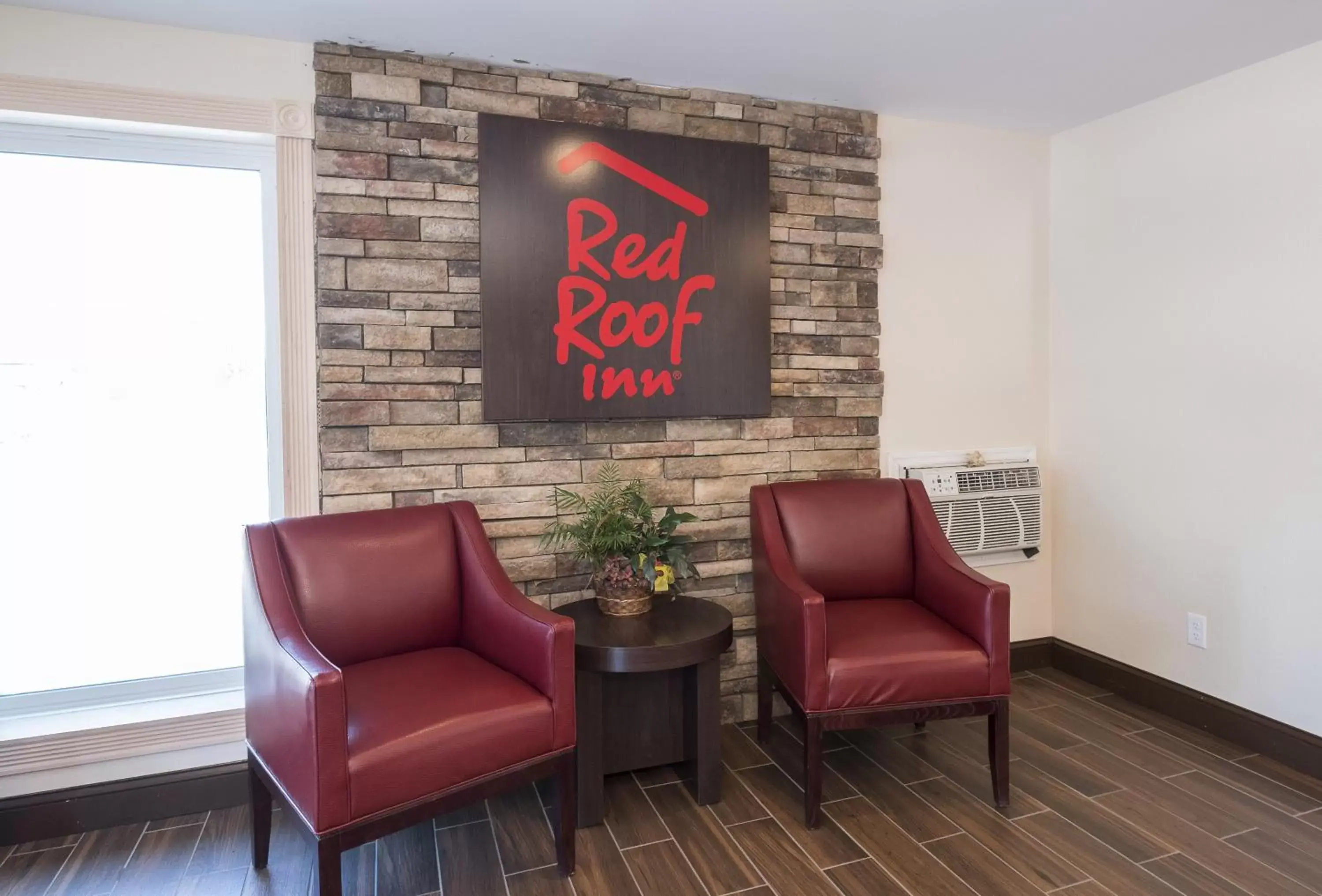 Lobby or reception, Seating Area in Red Roof Inn Wildwood – Cape May/Rio Grande