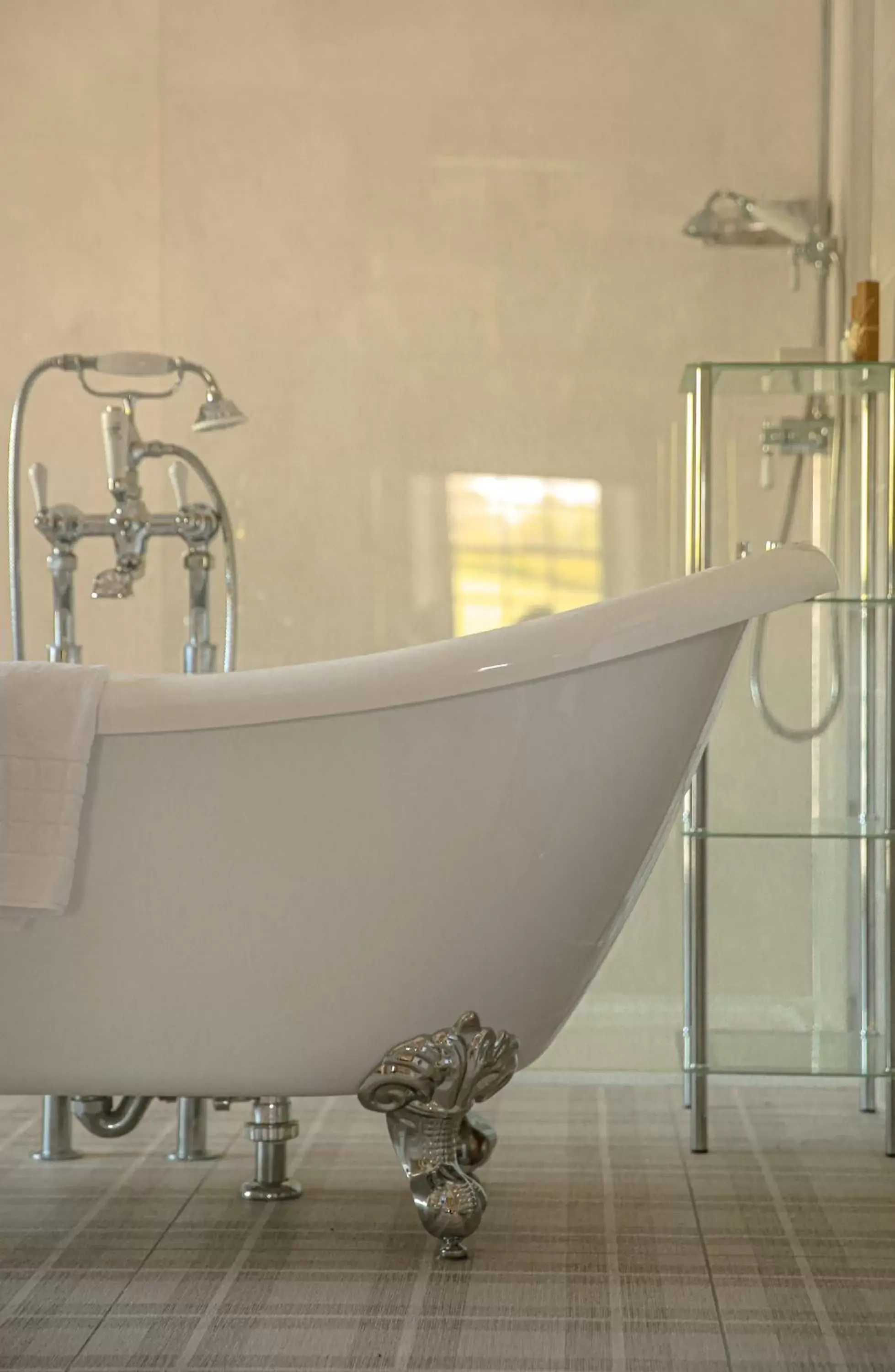 Bathroom in Farlam Hall Hotel & Restaurant