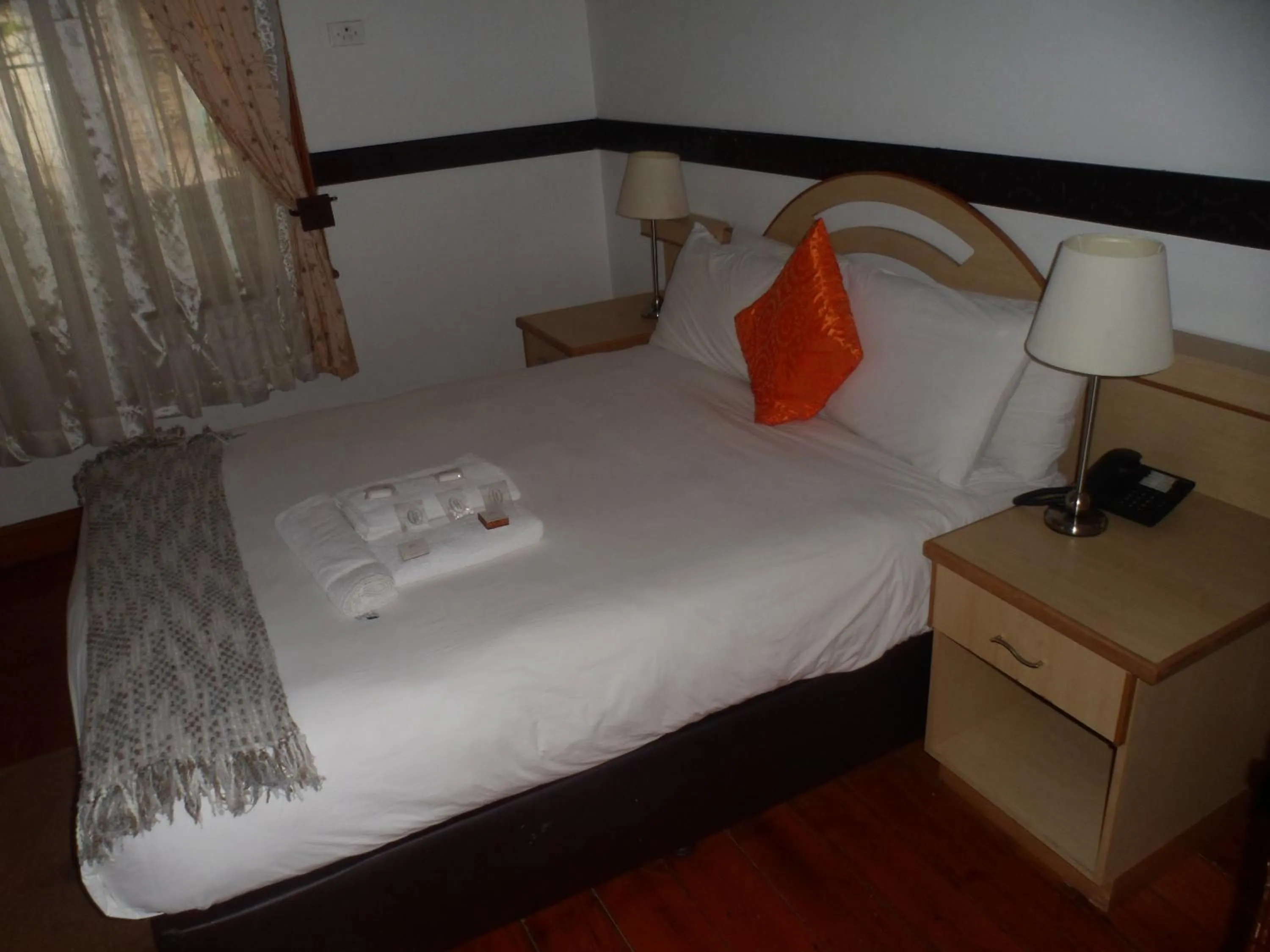 Bed in Laletsa Lodge