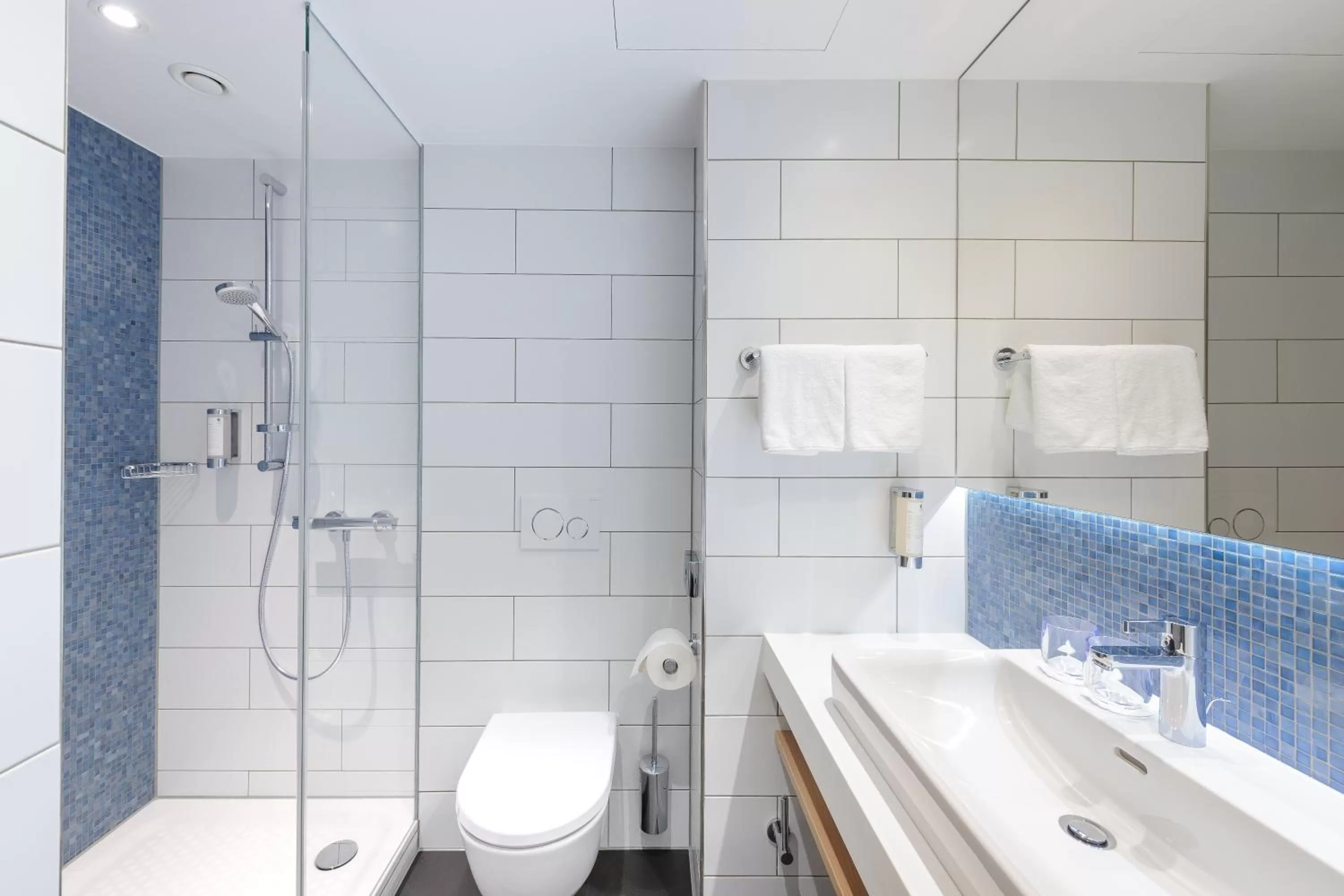 Shower in Holiday Inn Express - Berlin - Alexanderplatz by IHG