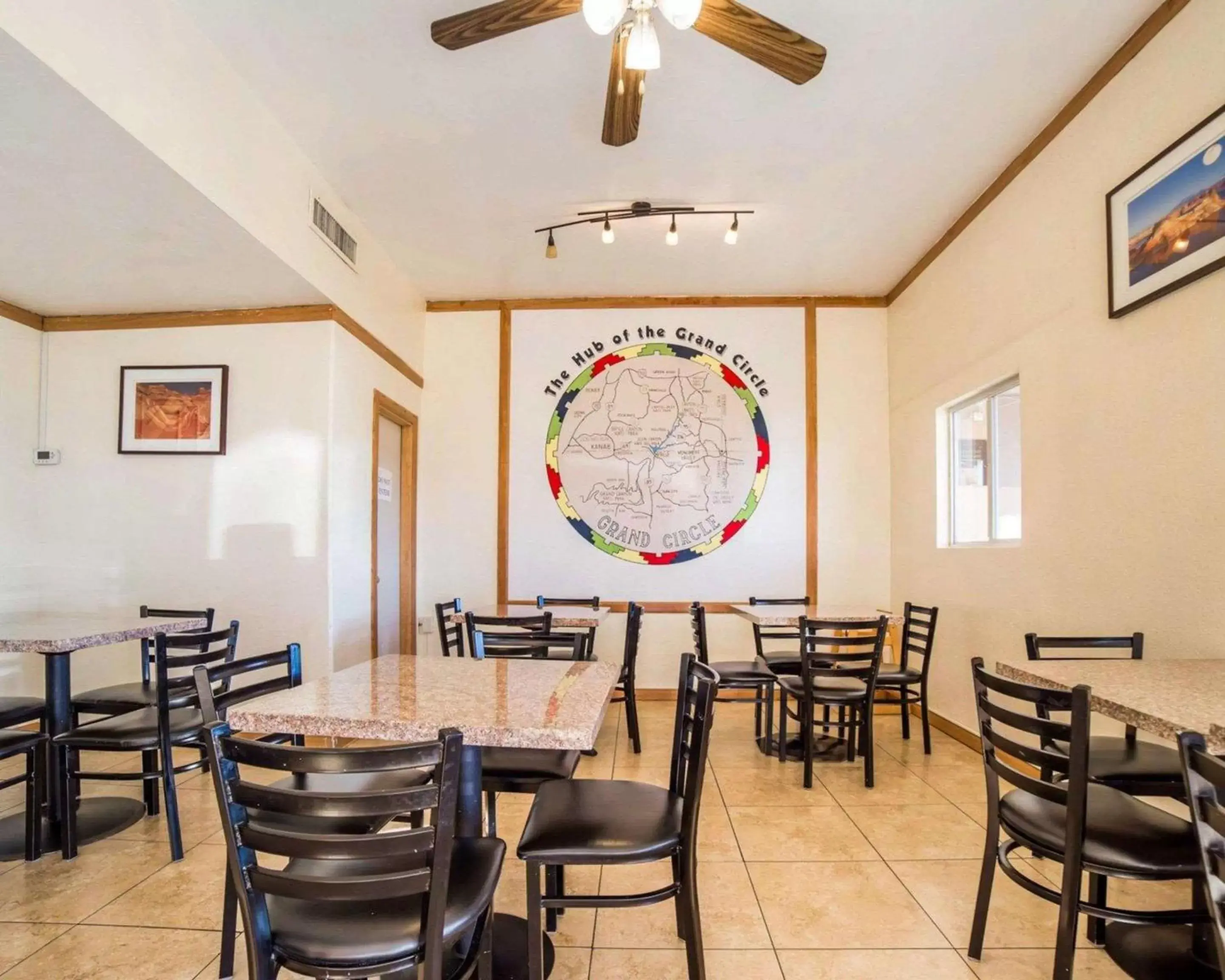 Restaurant/places to eat in Rodeway Inn at Lake Powell Restaurant/places to eat in Rodeway Inn at Lake Powell