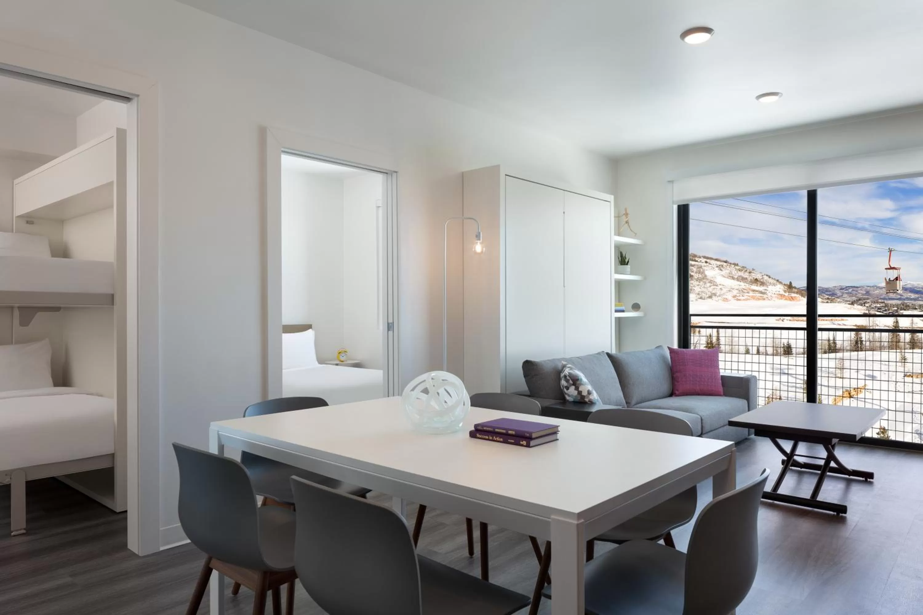 Dining area, Bed in YOTELPAD Park City