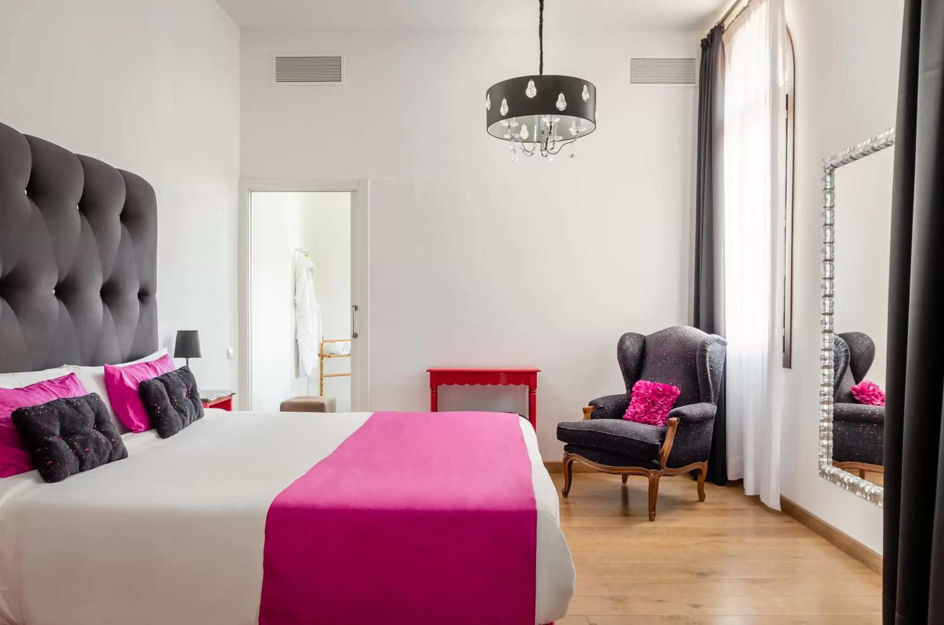 Bed in Sant Pere del Bosc Hotel & Spa