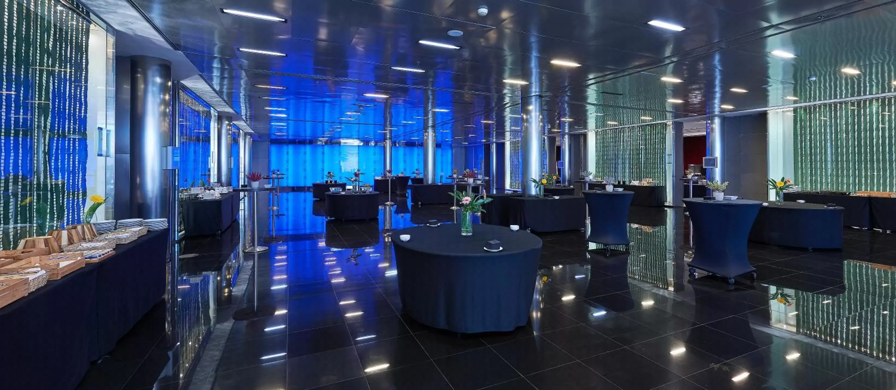 Banquet/Function facilities, Lounge/Bar in Hyatt Regency Barcelona Tower