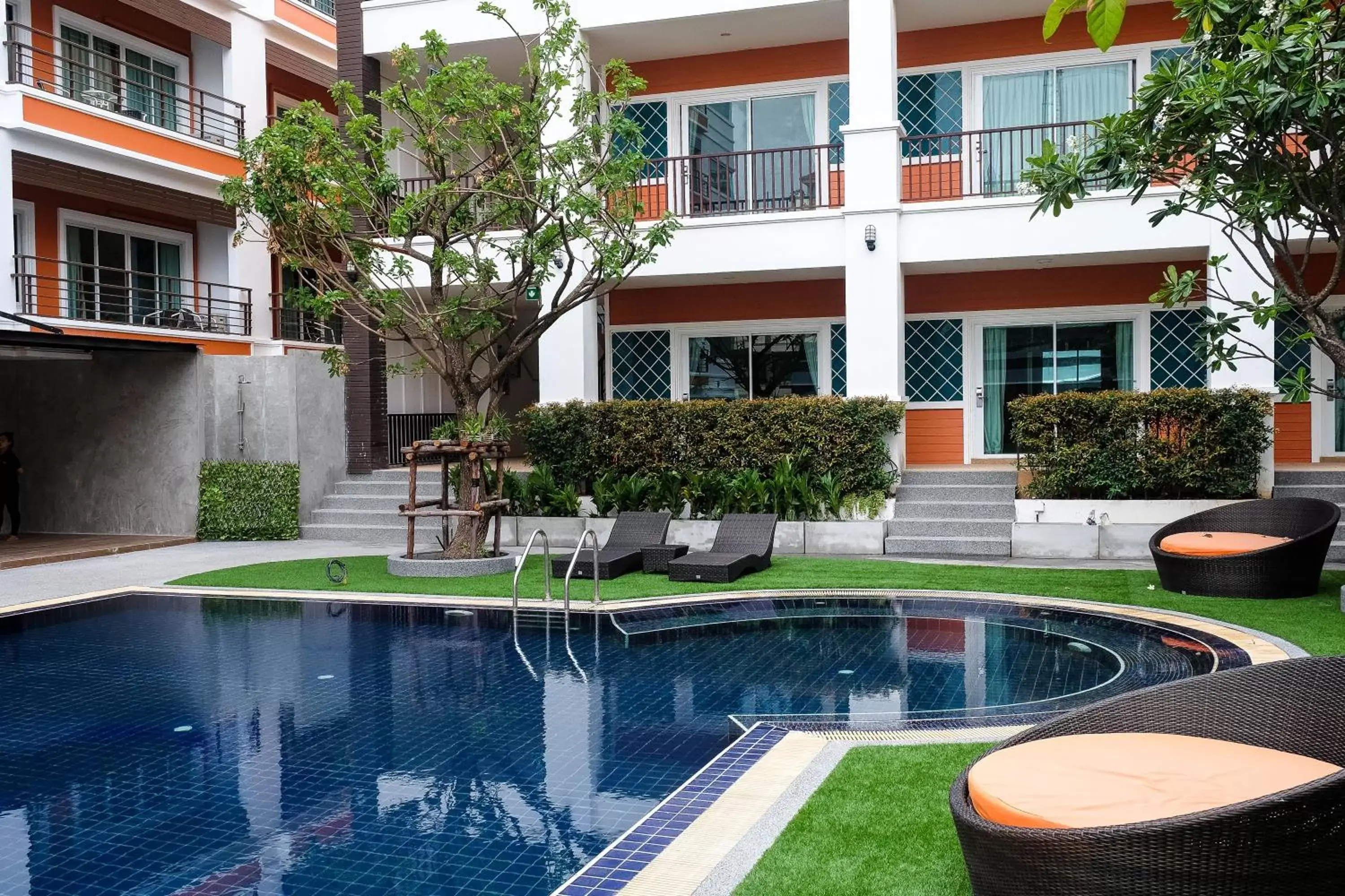 Swimming pool, Property Building in FX Hotel Pattaya