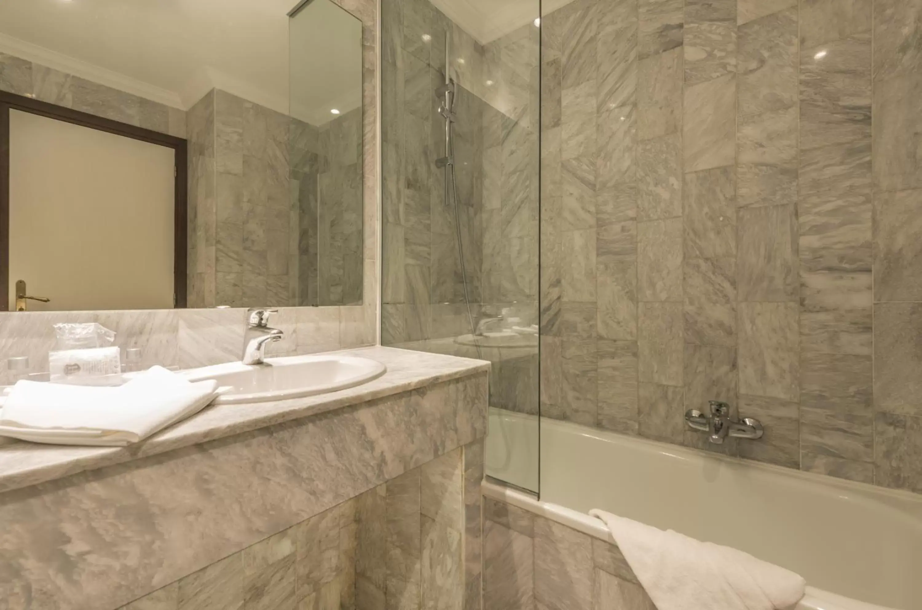 Bathroom in Ambassador-Monaco Bathroom in Ambassador-Monaco