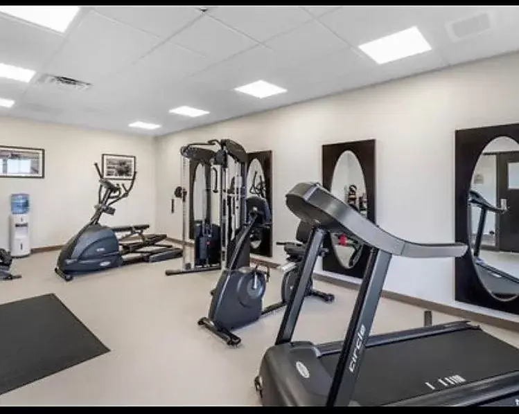 Fitness Center/Facilities in Sleep Inn & Suites Denver International Airport