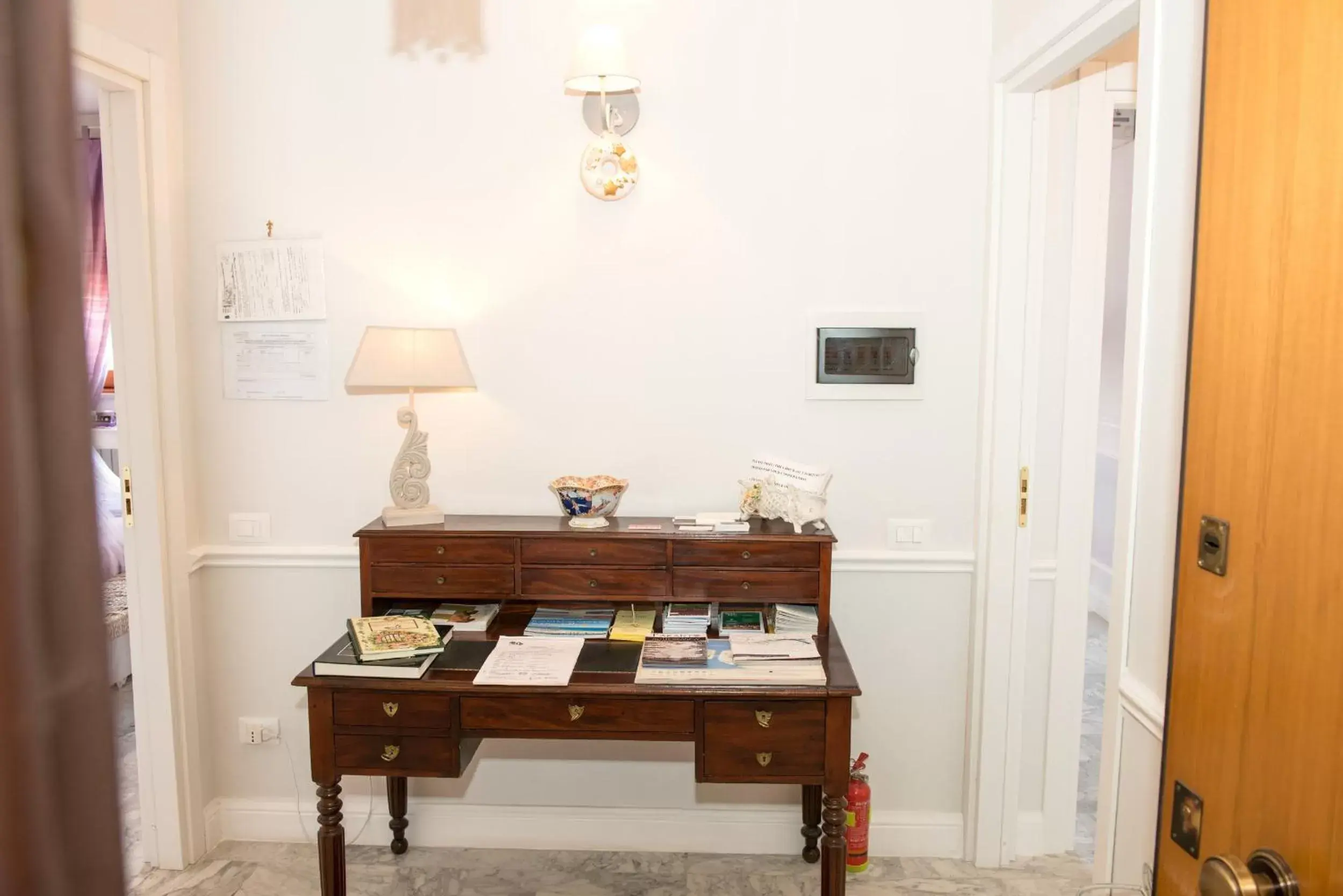 Decorative detail, Dining Area in I Citri