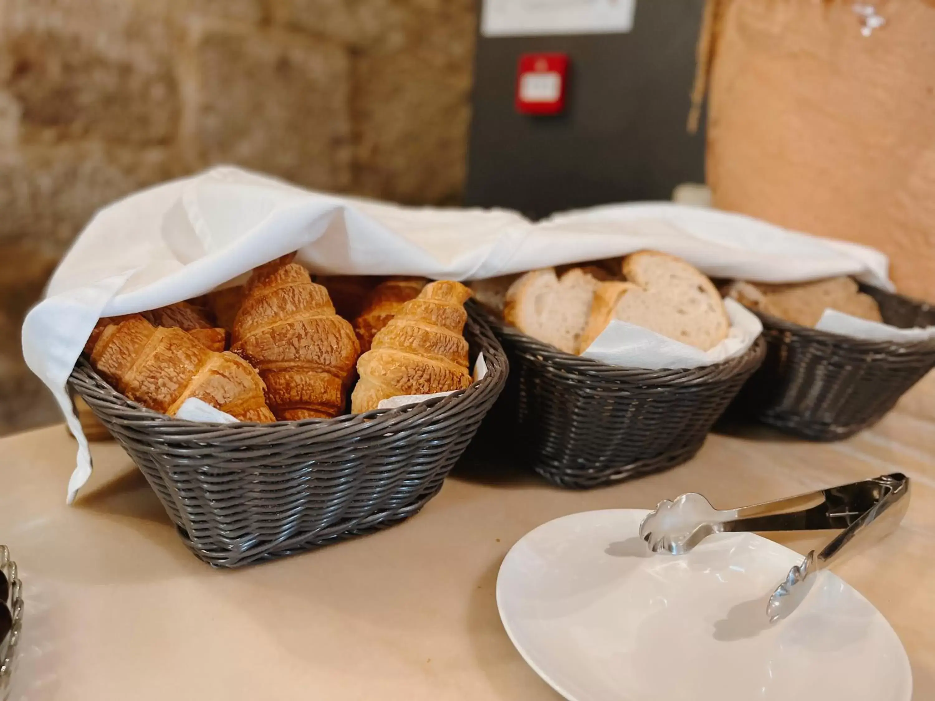 Breakfast, Food in Casa das Muralhas