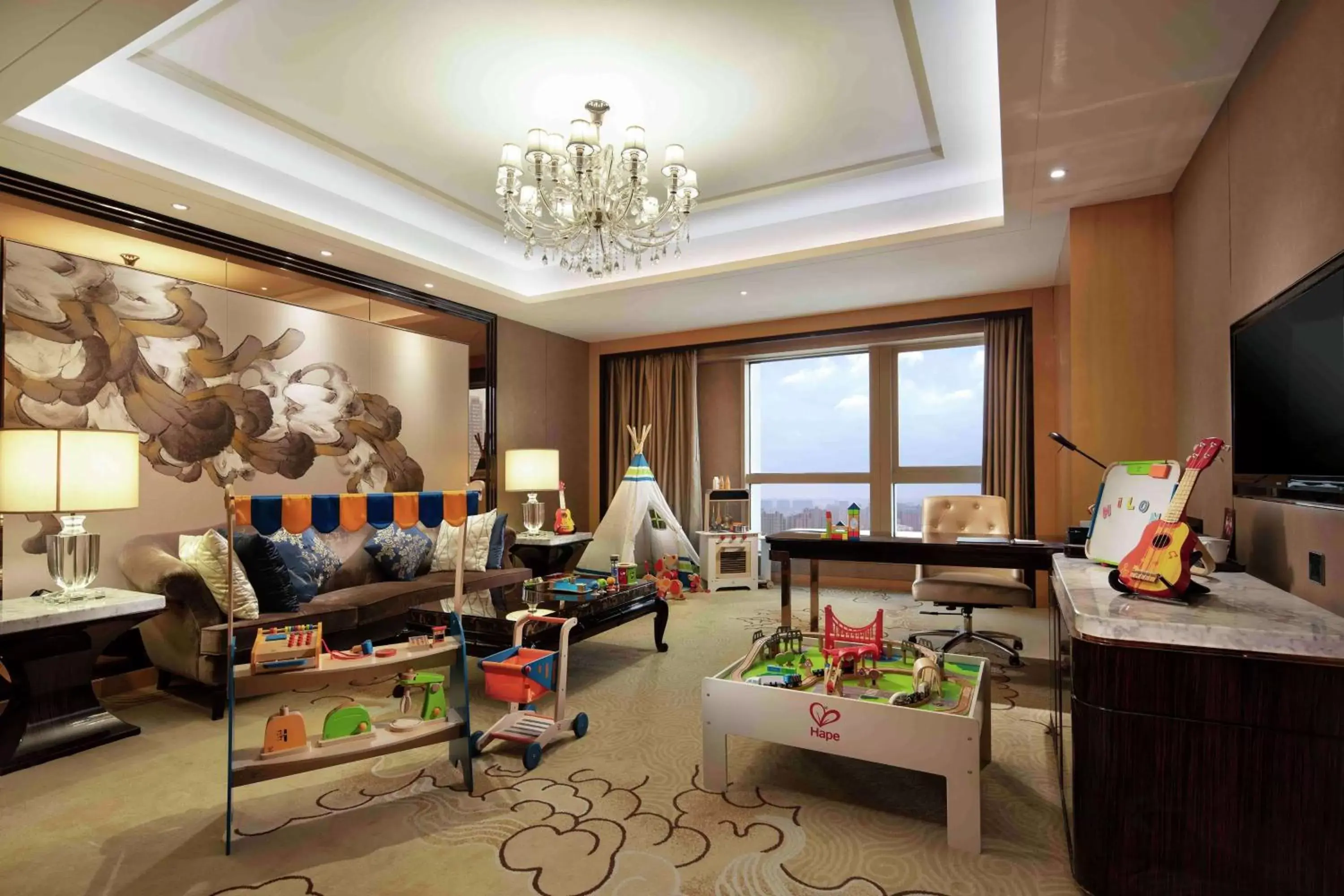 Bedroom, Seating Area in Hilton Zhengzhou