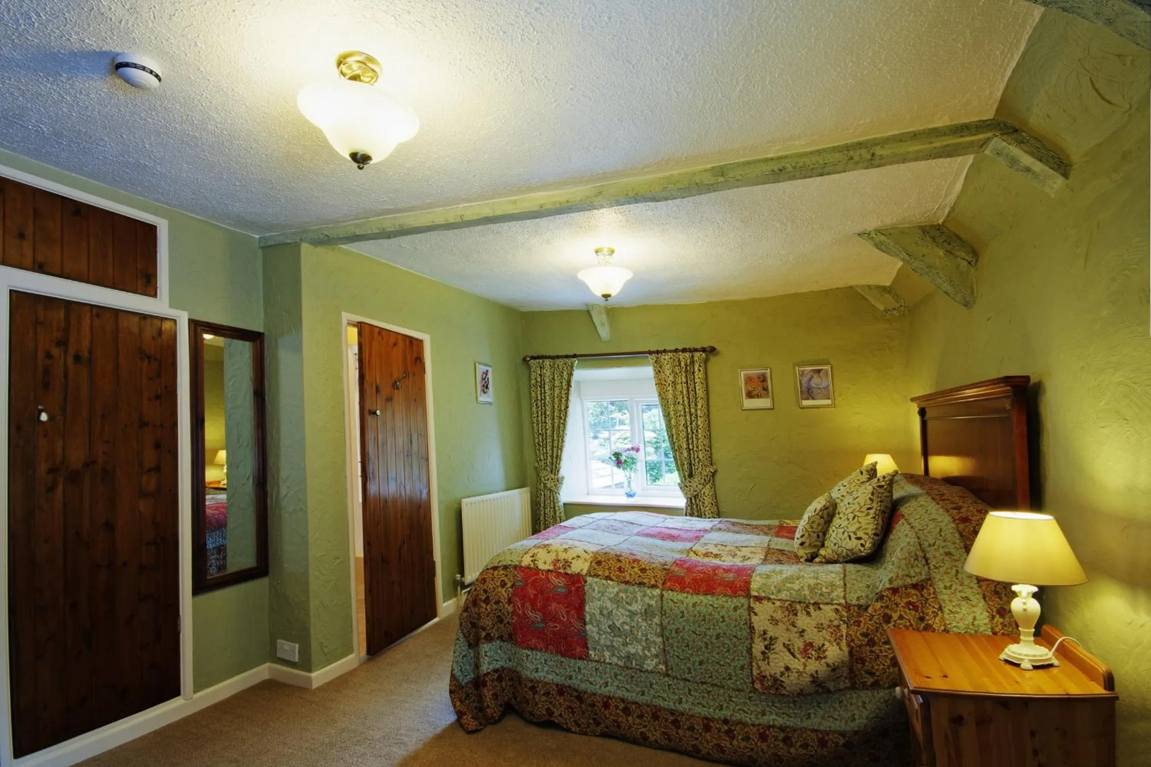 Bedroom, Bed in Tinhay Mill