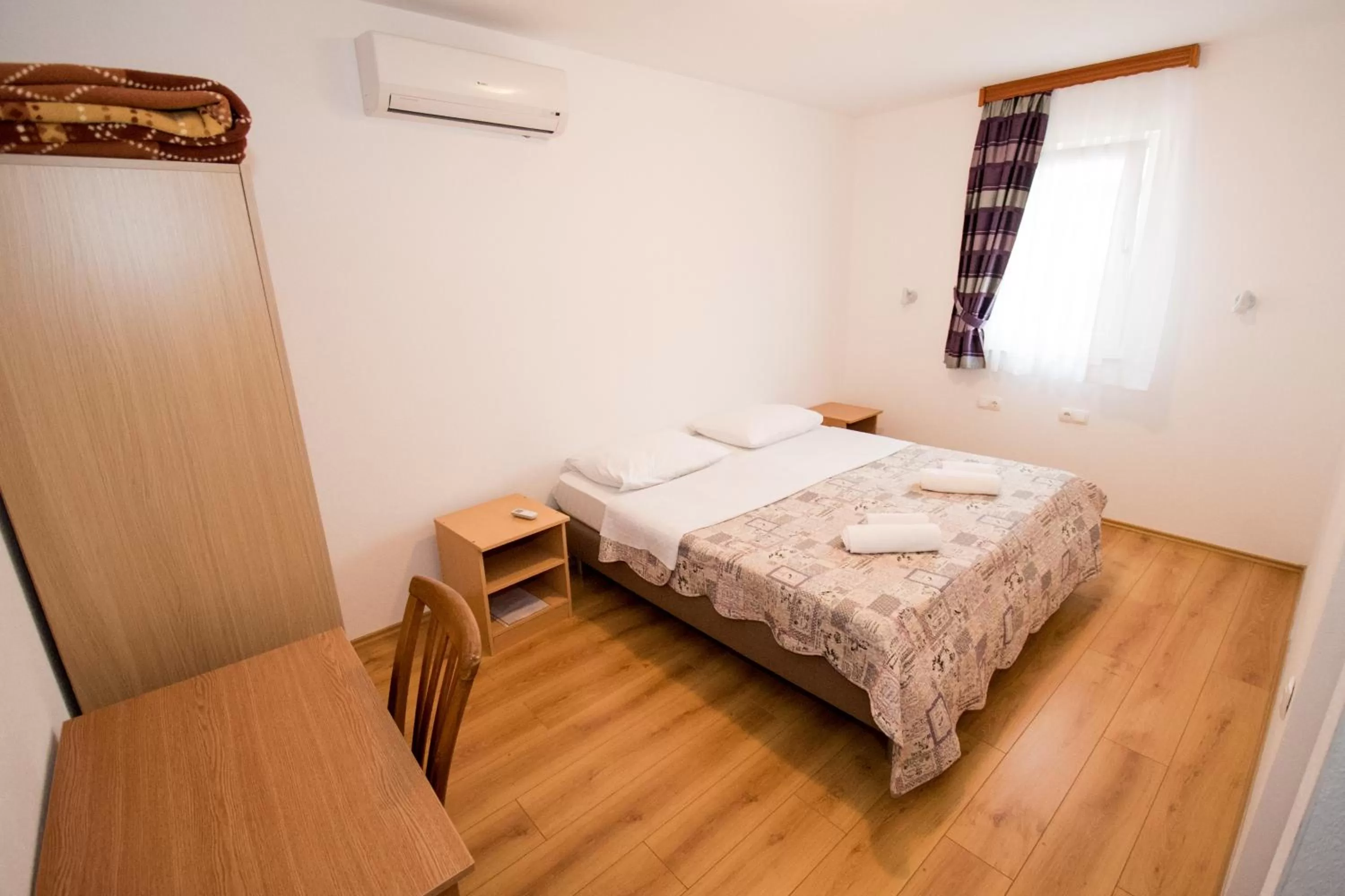 Bedroom, Bed in Pansion Maglica