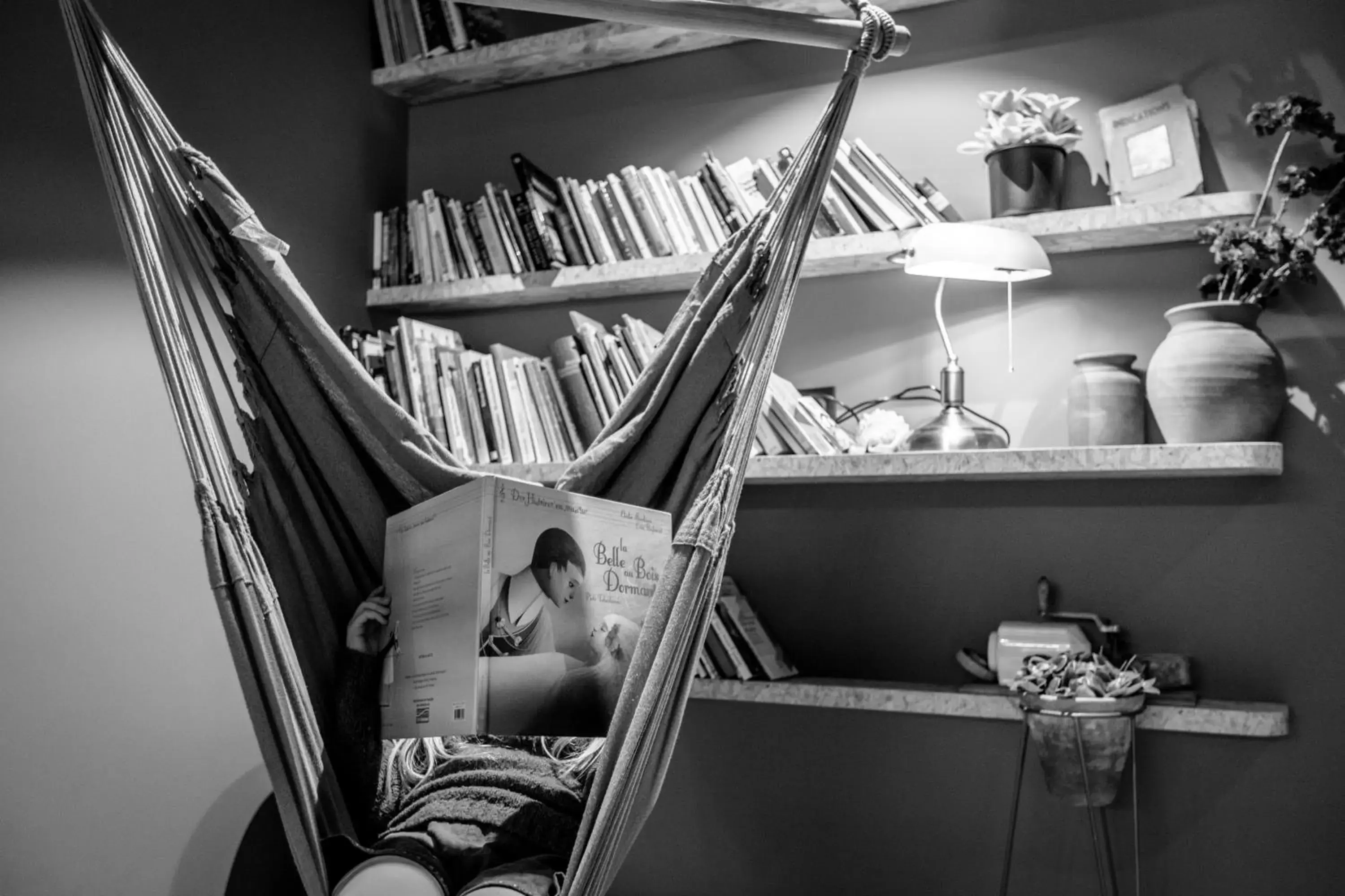 hair dresser in Birgit Hôtel Le Havre Centre