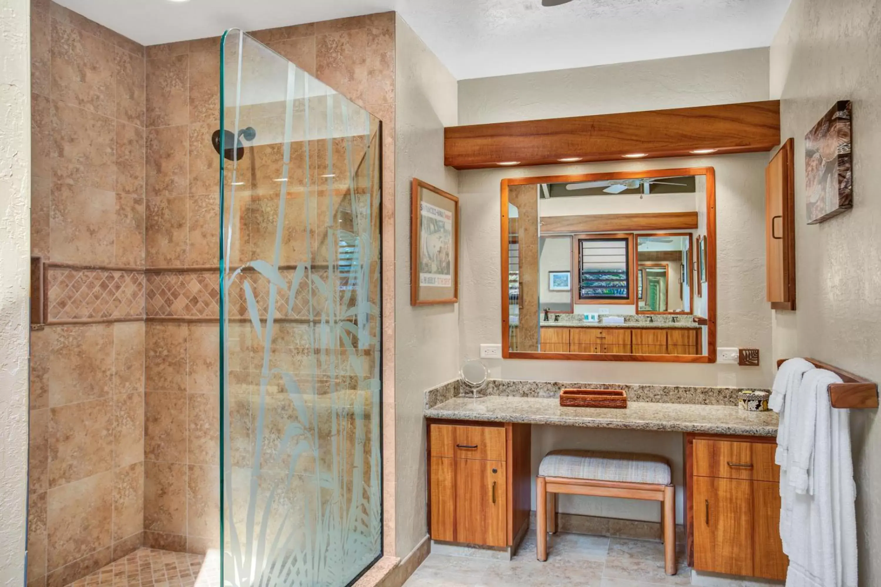 Bathroom in Kanaloa at Kona by Castle Resorts & Hotels