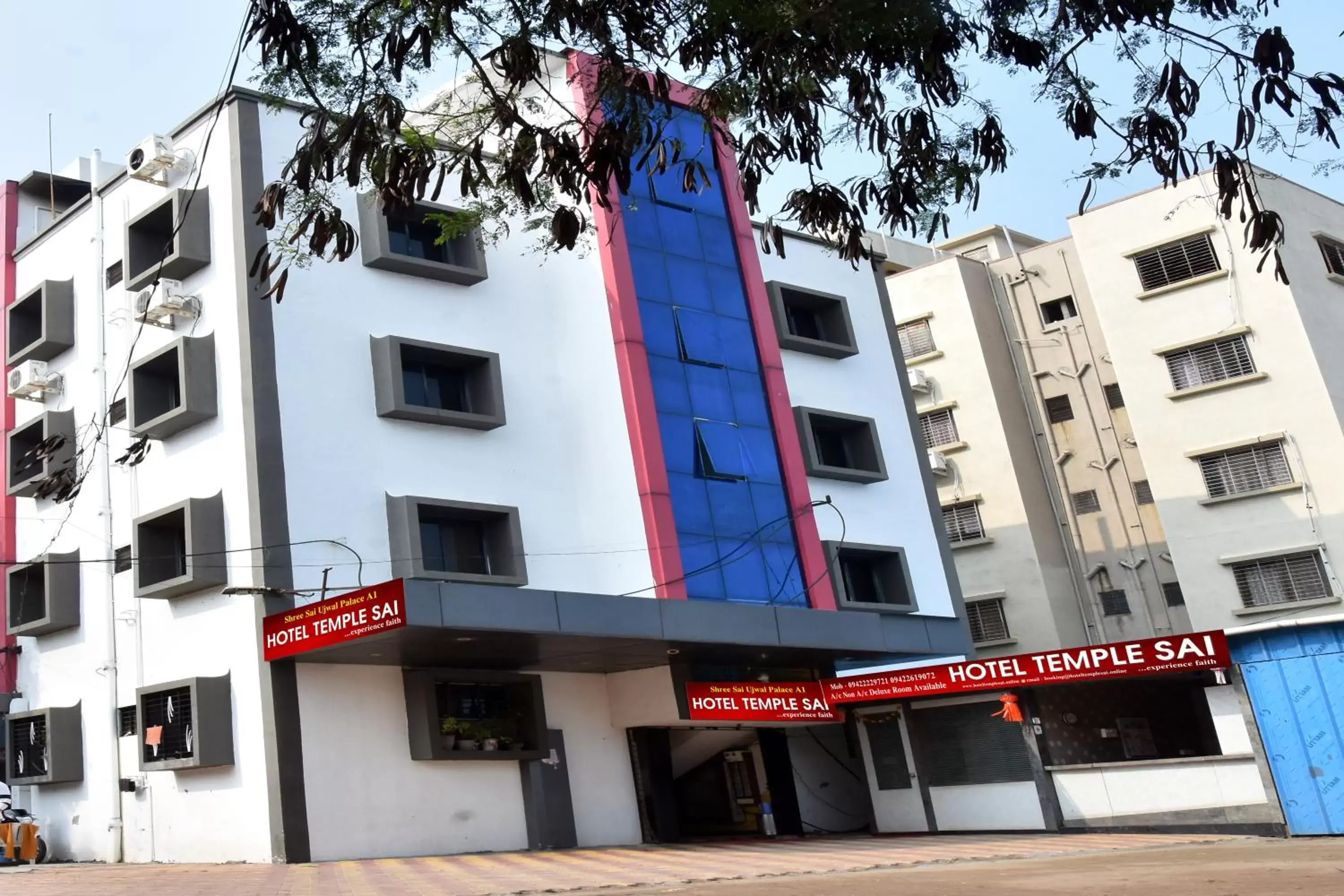 Facade/entrance in Hotel Temple Sai Facade/entrance in Hotel Temple Sai