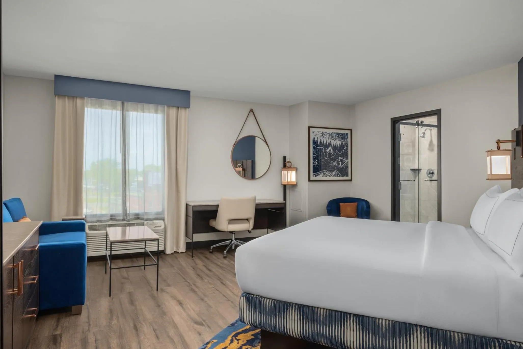 Bedroom, Bed in Hotel Westport Kansas City, Tapestry Collection by Hilton