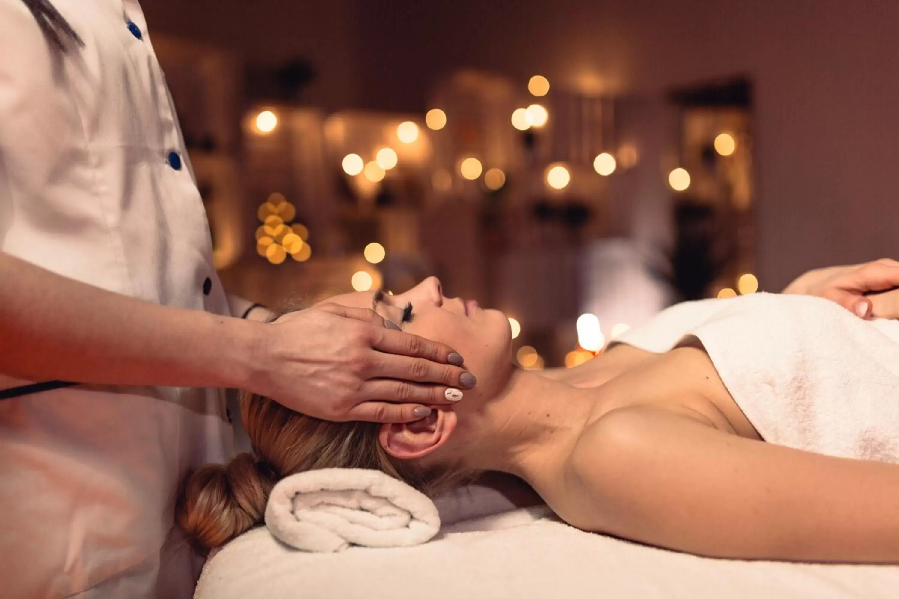 Massage in Al Bahar Hotel & Resort