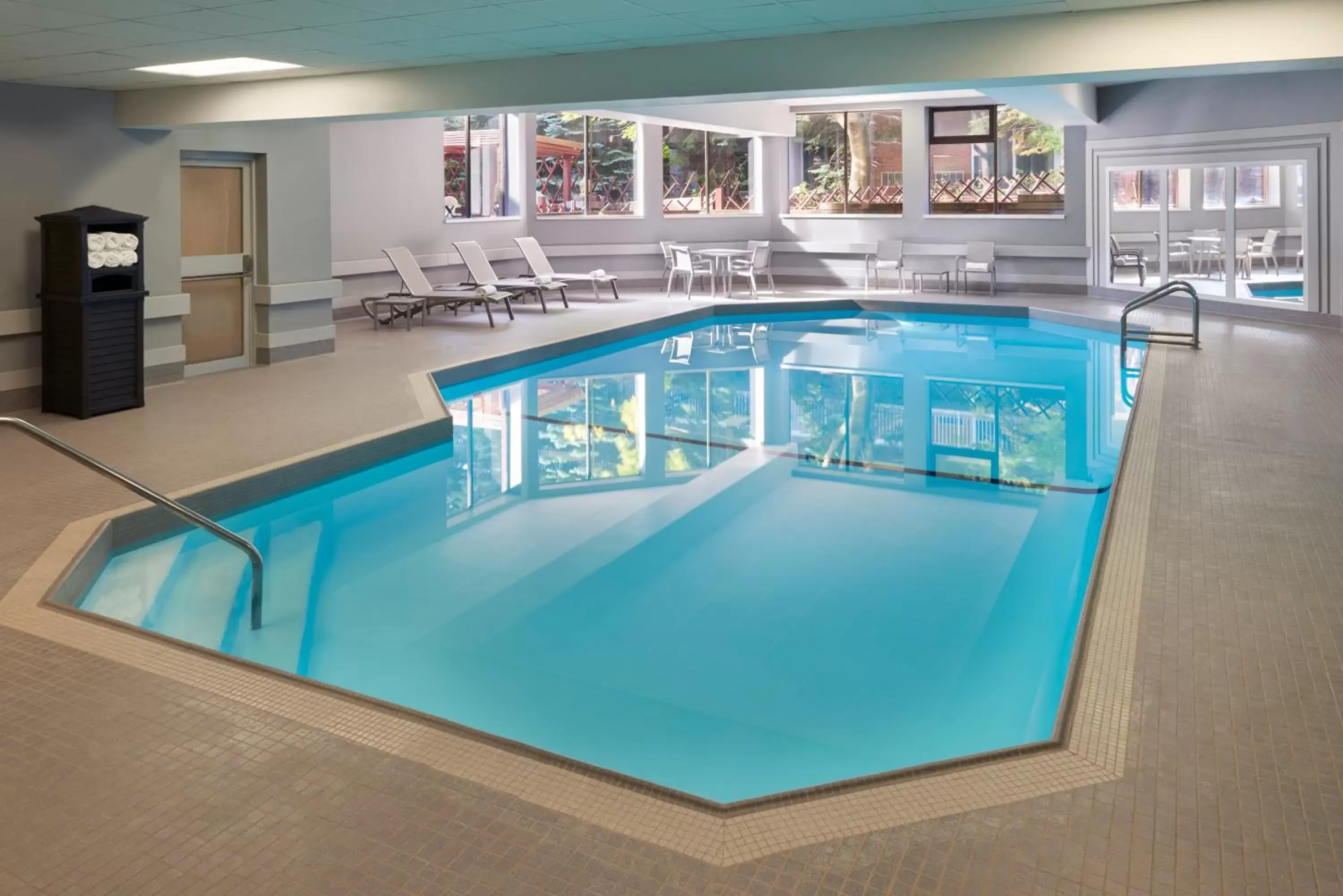 Pool view, Swimming Pool in Best Western Parkway Hotel Toronto North