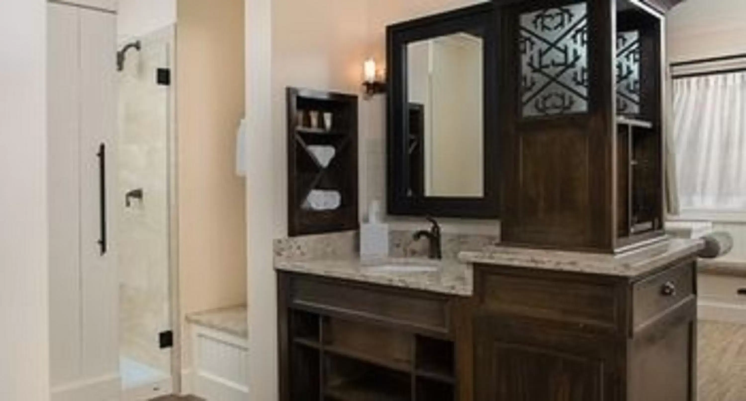 Bathroom in Village Hotel on Biltmore Estate