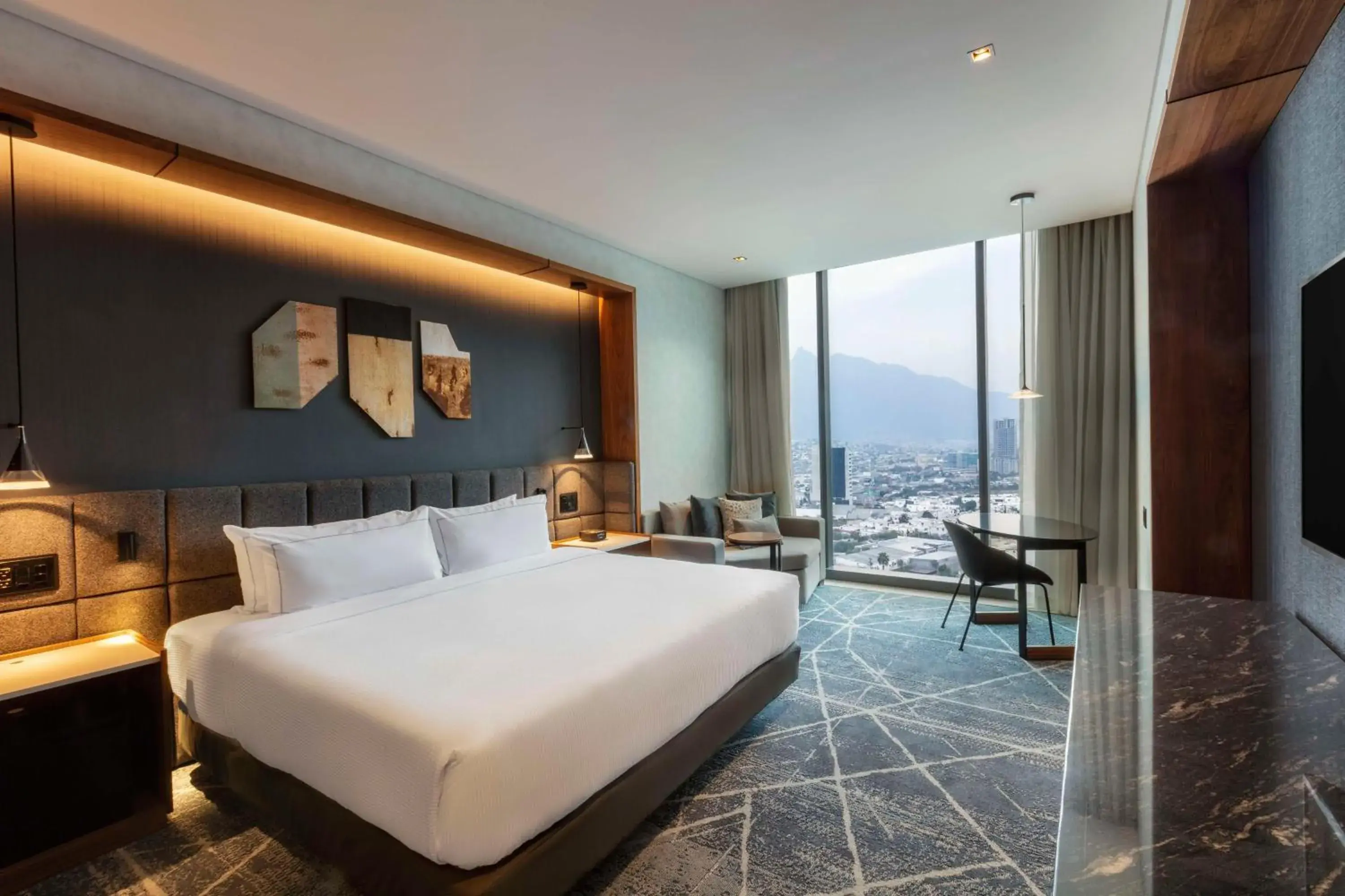 Bedroom in Hilton Monterrey