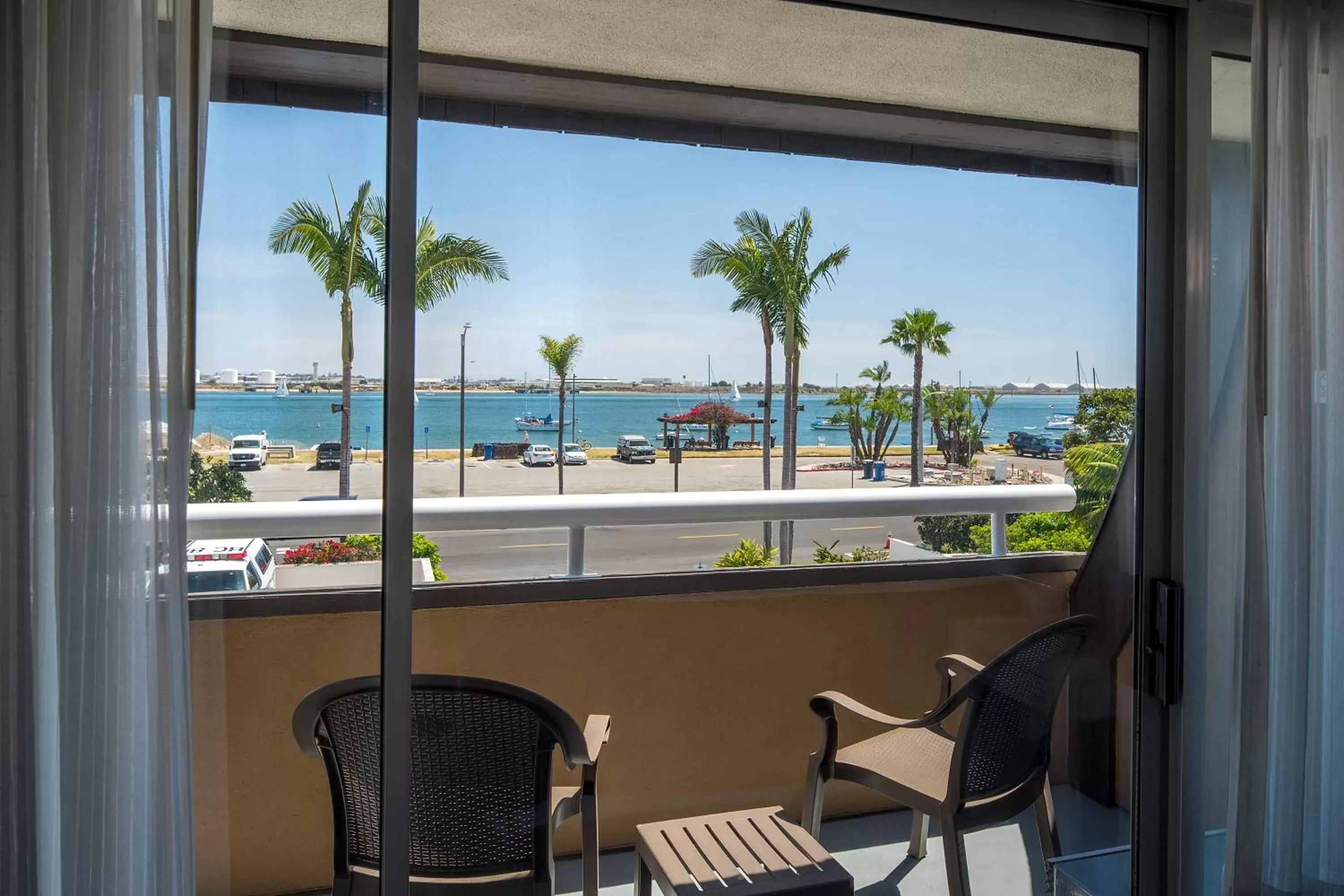 Patio, Balcony/Terrace in Bay Club Hotel and Marina